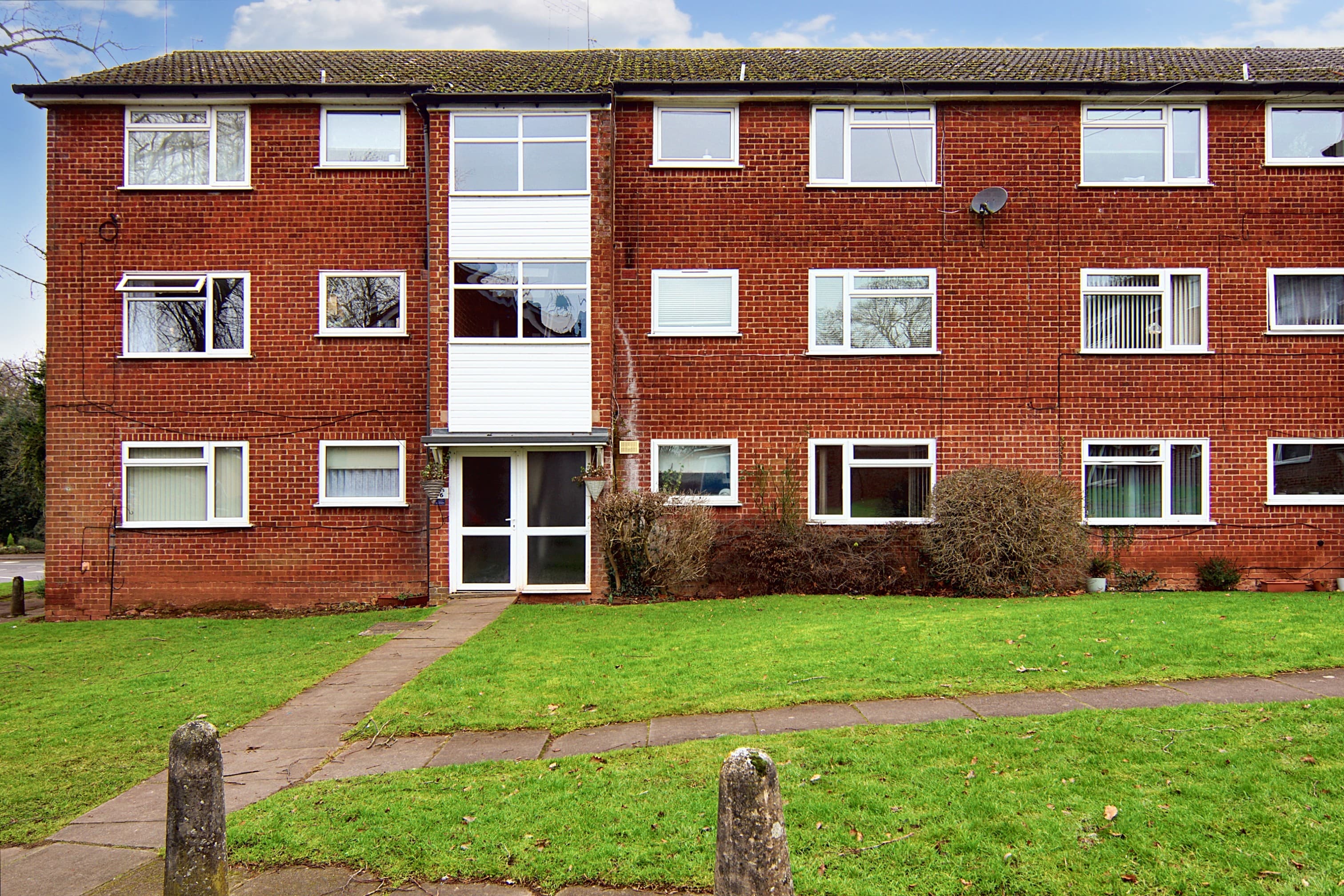 Darlaston Court, Main Road, Coventry, CV7 - photo 1 of 20