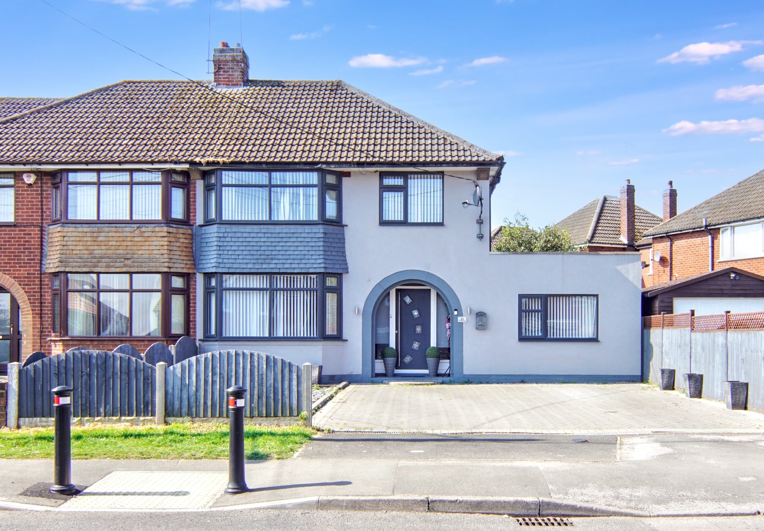 Burbages Lane, Longford, Coventry, CV6 - photo 1 of 17
