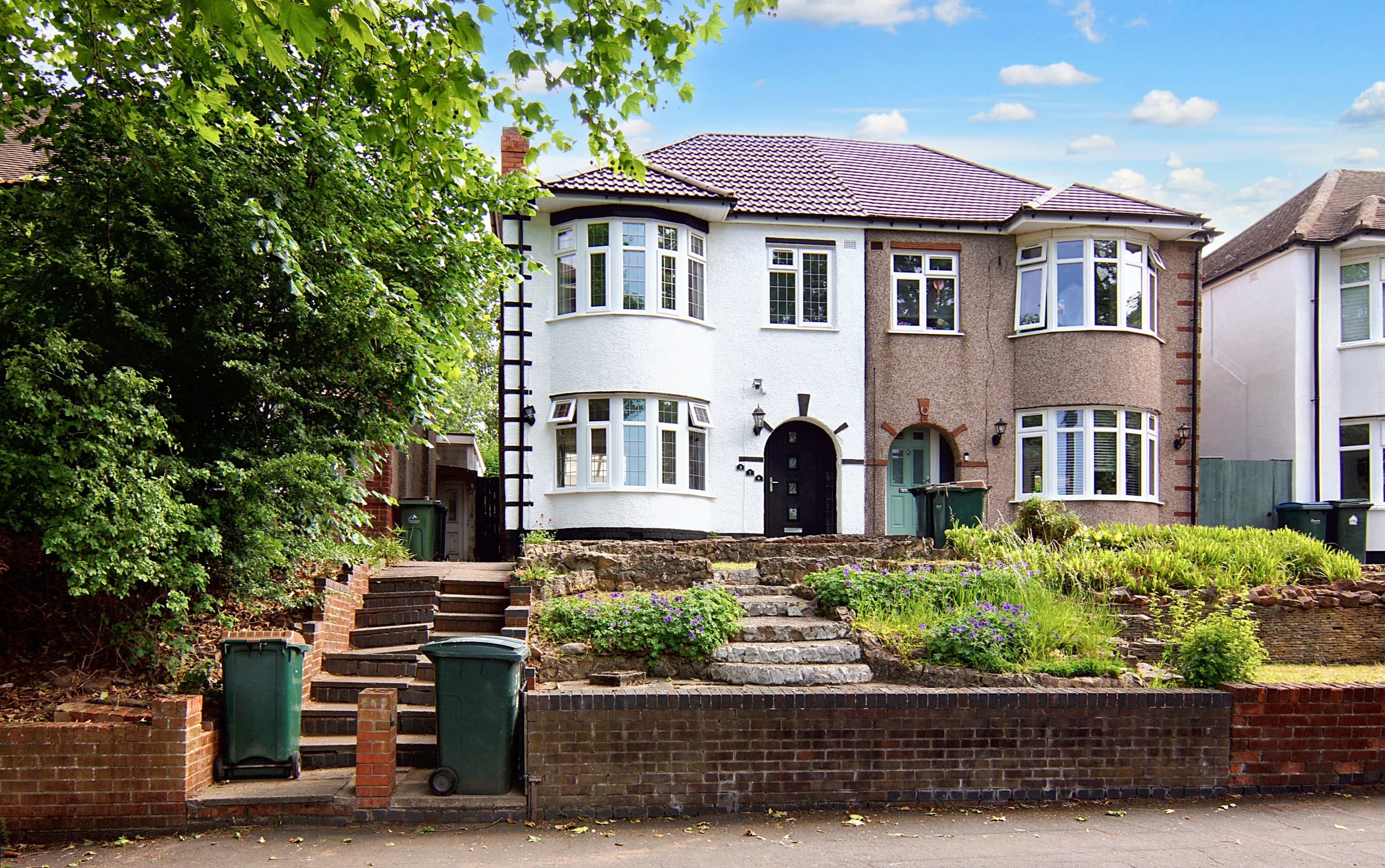 Holyhead Road, Coventry, CV5 - photo 1 of 22
