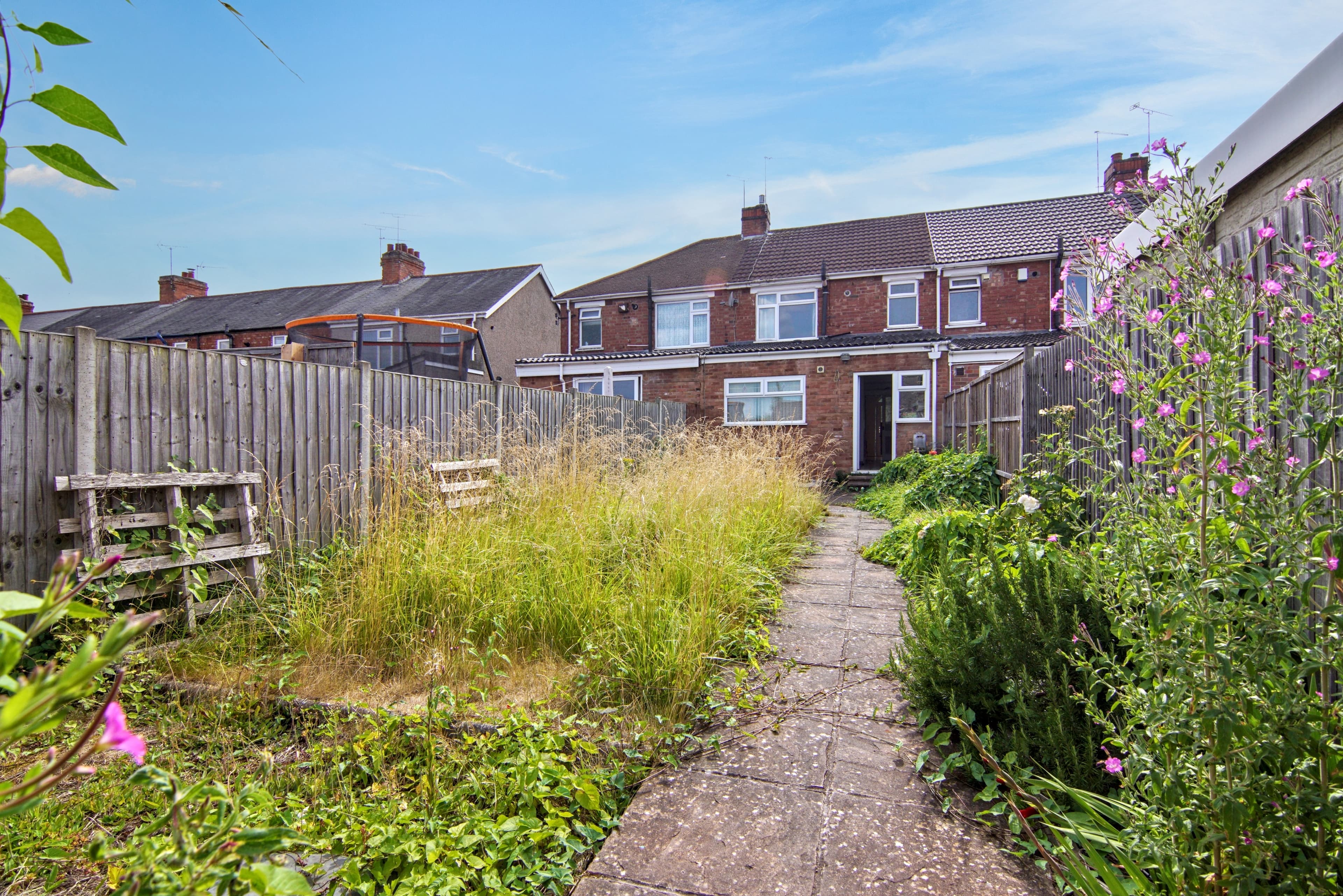 Clovelly Road, Coventry, CV2 - photo 1 of 17