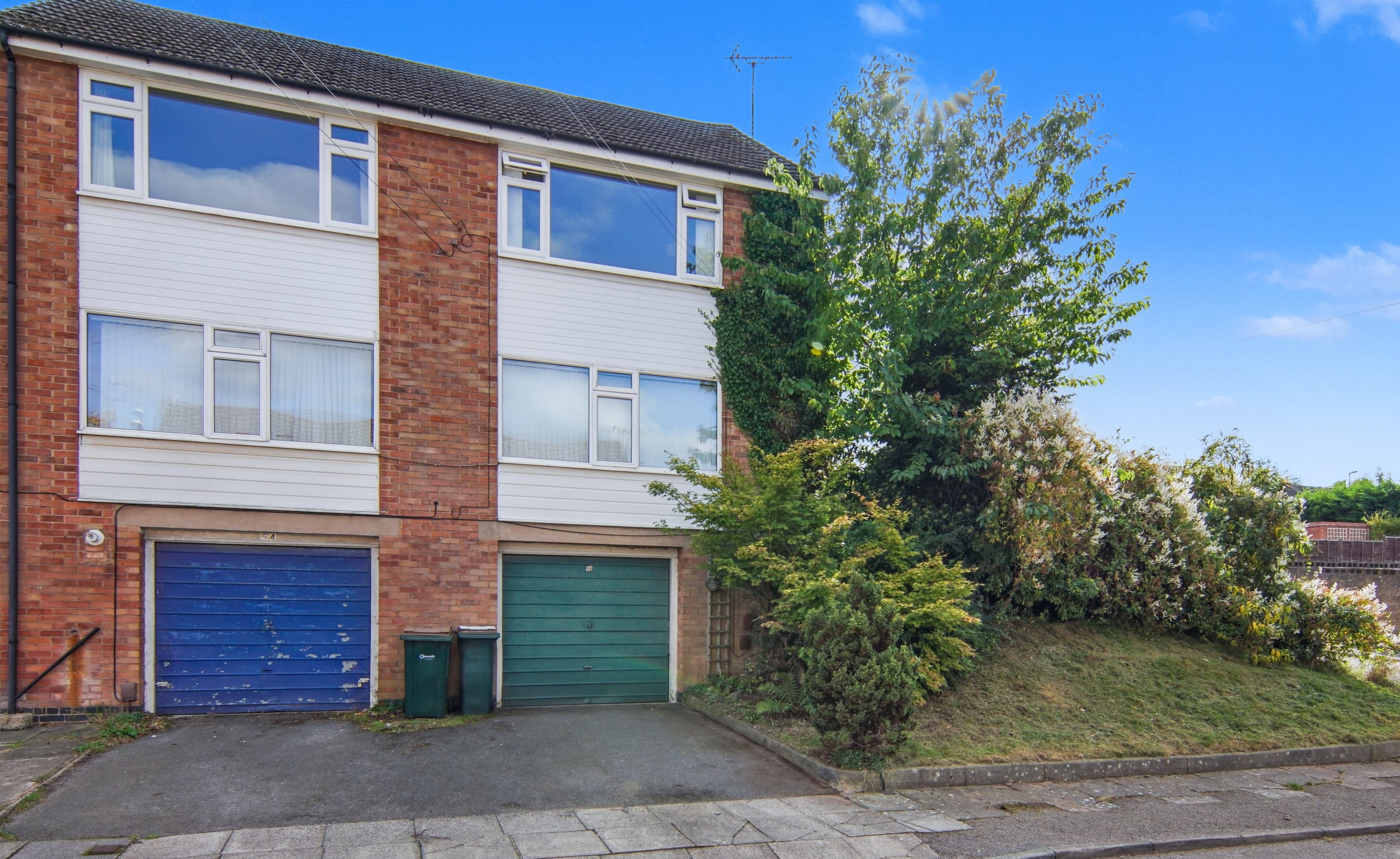 Greendale Road, Coventry, CV5 - photo 1 of 17