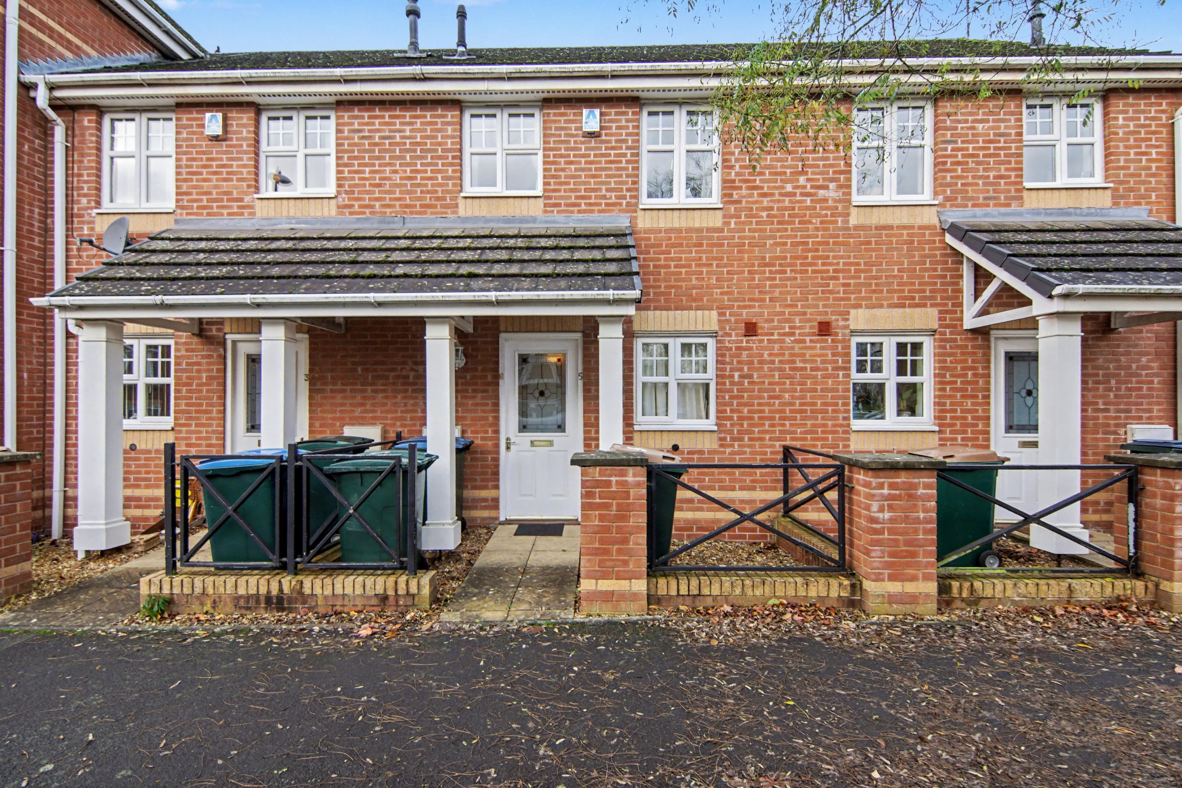 Alverley Road, Coventry, CV6 - photo 1 of 21