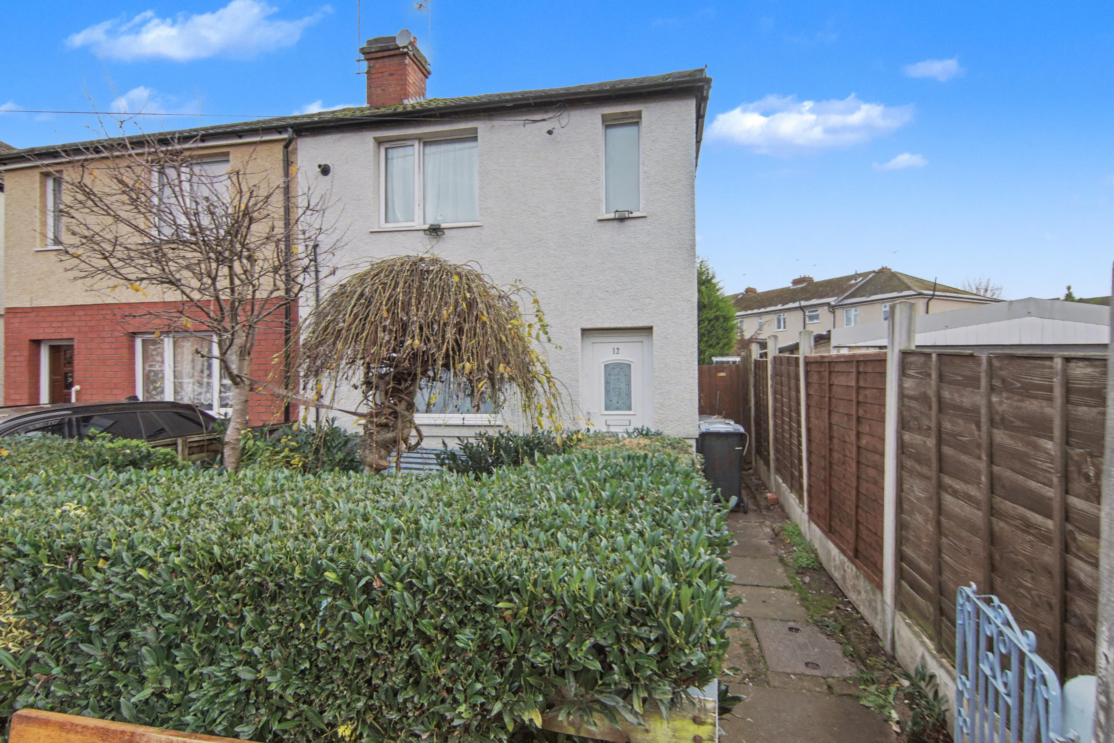 Roundhouse Road, Coventry, CV3 - photo 1 of 12