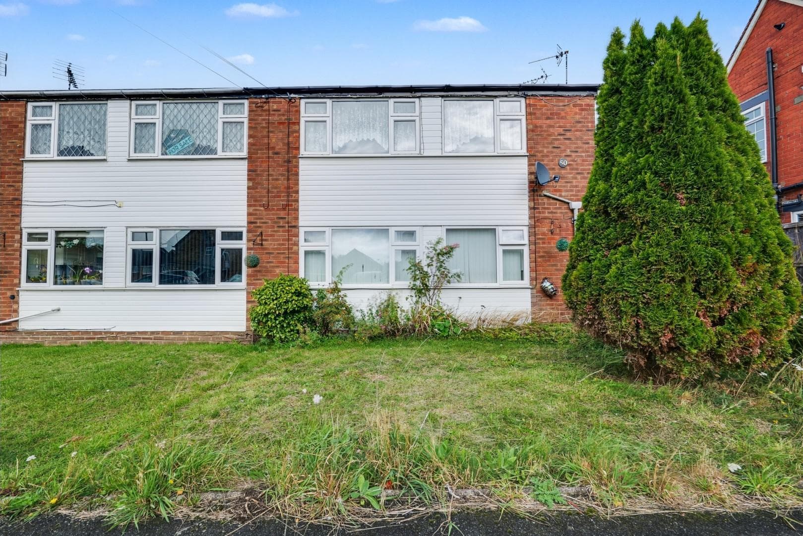 Fieldview Close, Exhall, Coventry, CV7 - photo 1 of 13