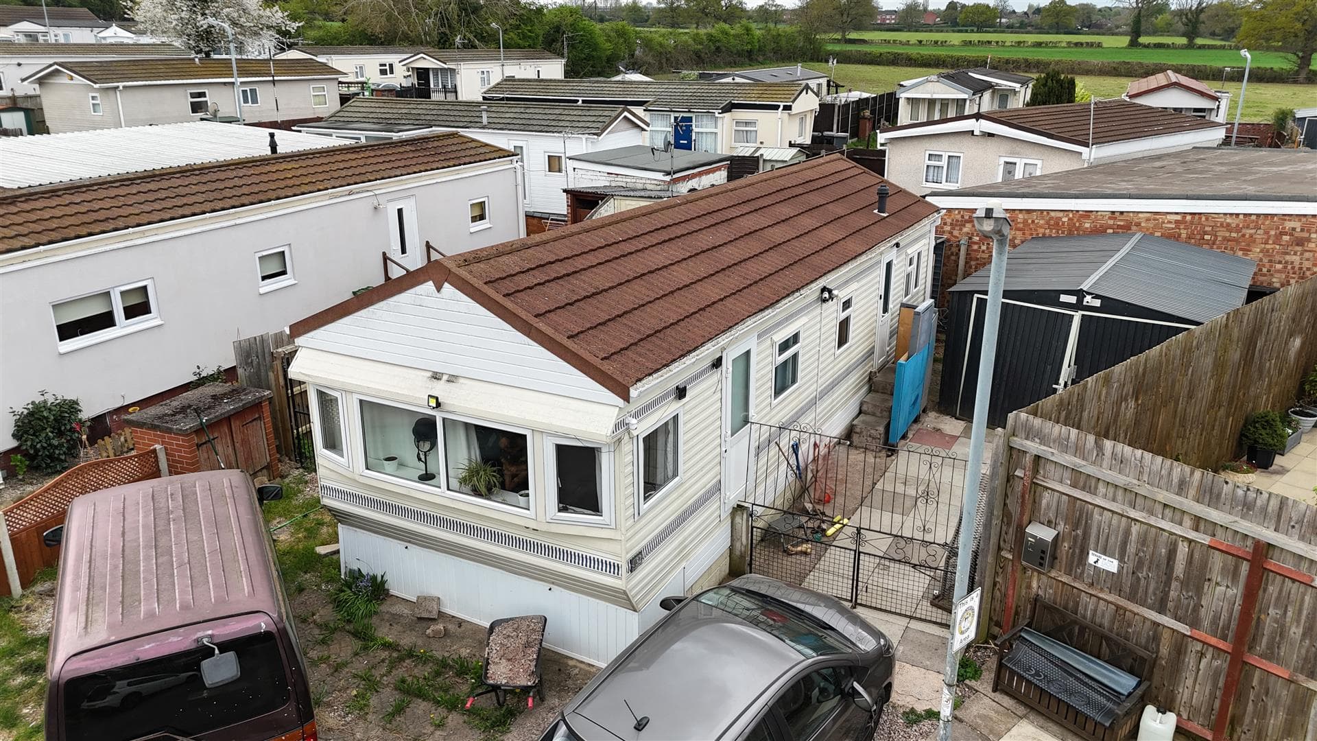 High View Drive, Ash Green, Coventry, CV7 - photo 1 of 14