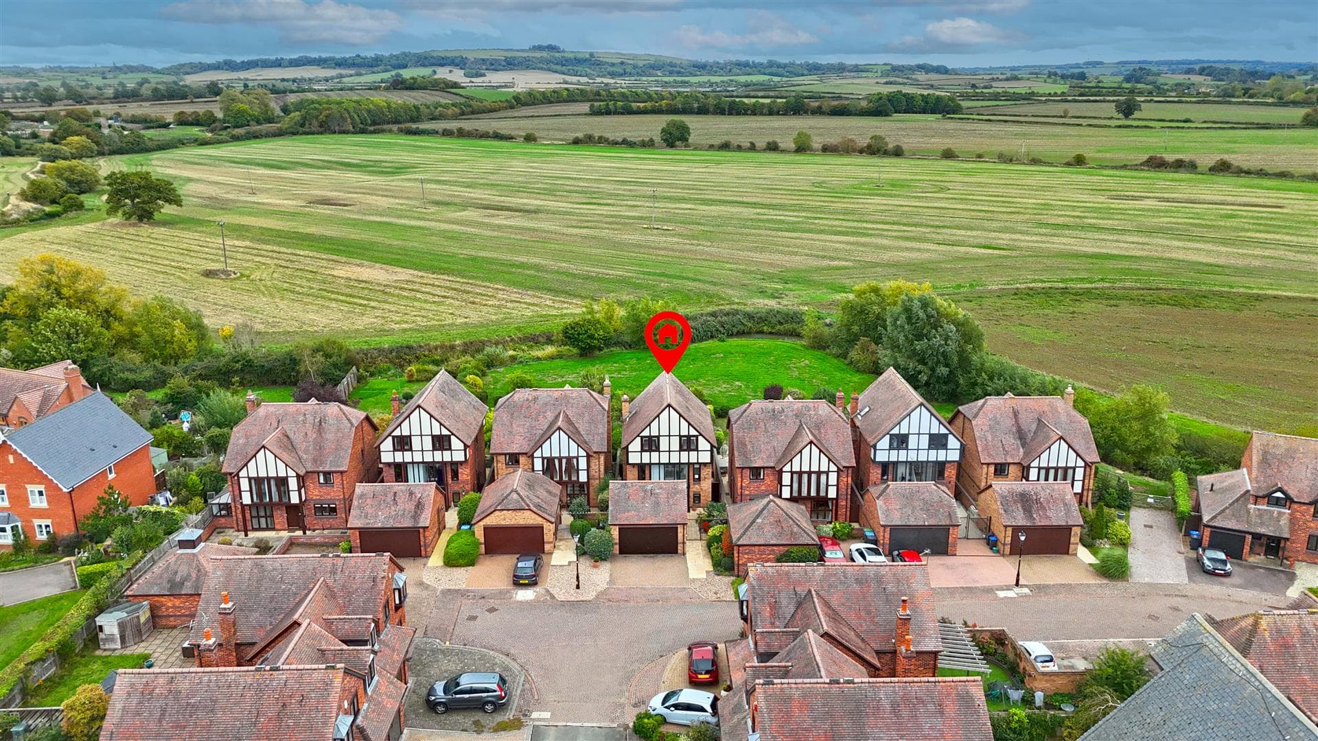 River Way, Shipston-On-Stour, CV36 - photo 1 of 36