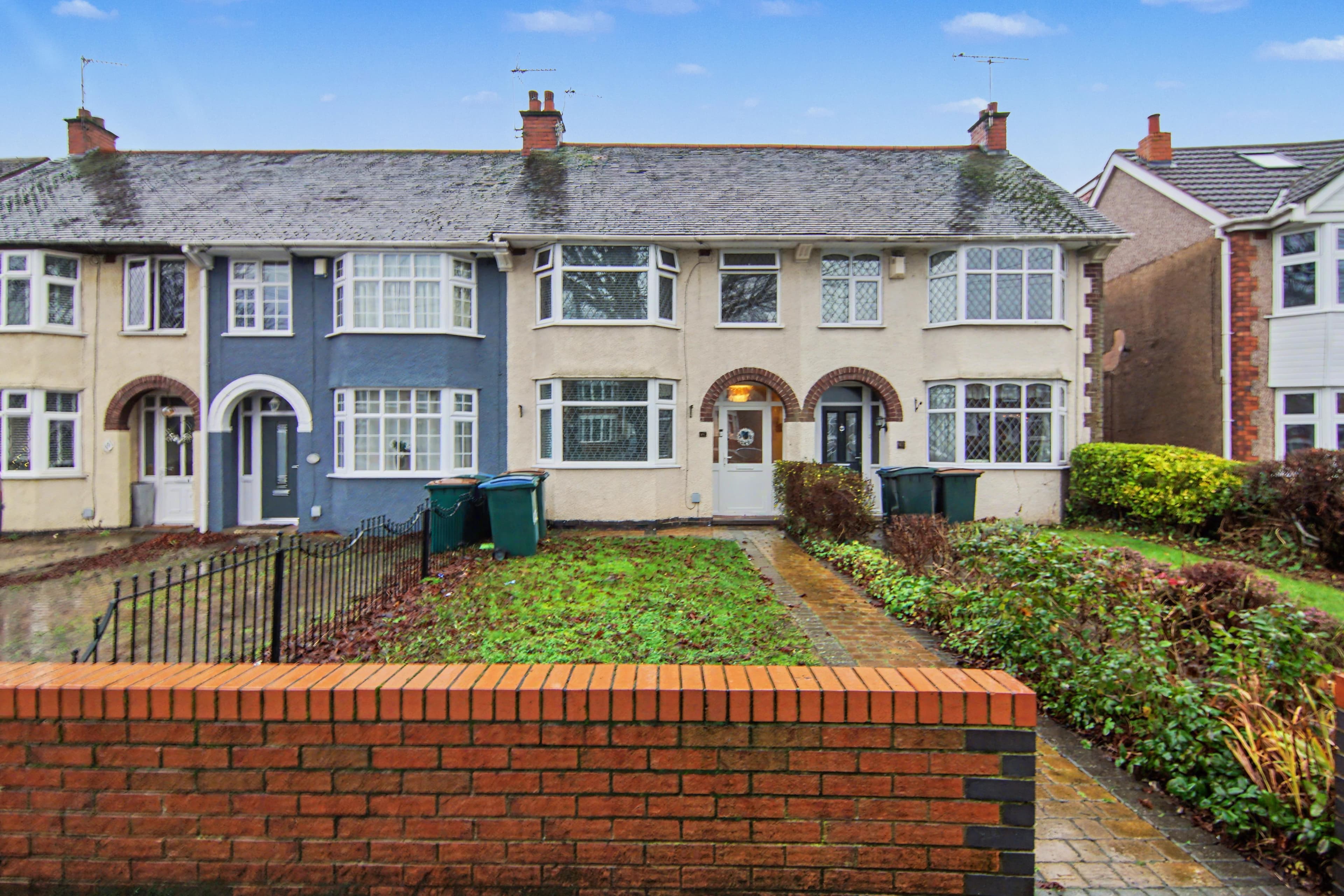 Brownshill Green Road, Coventry, CV6 - photo 1 of 19