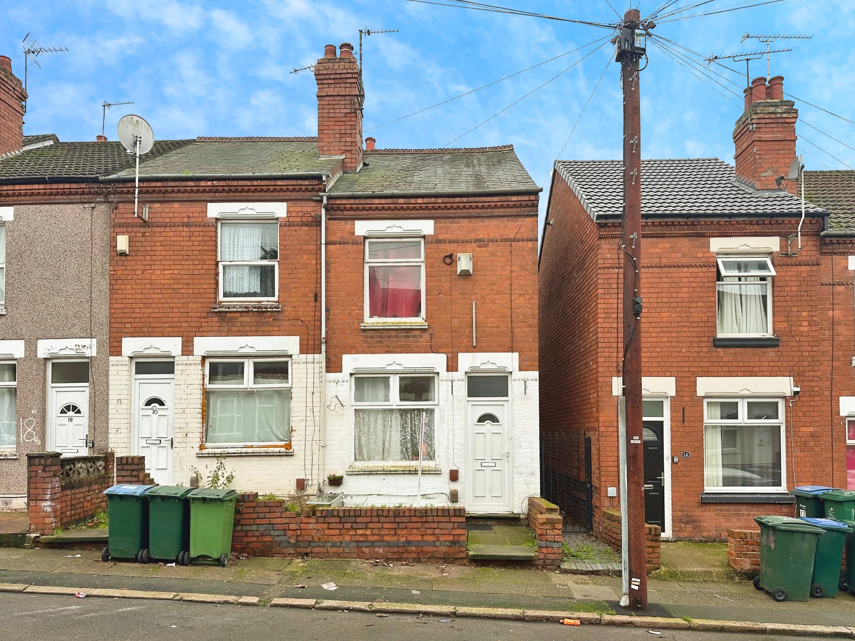 Augustus Road, Coventry, CV1 - photo 1 of 26
