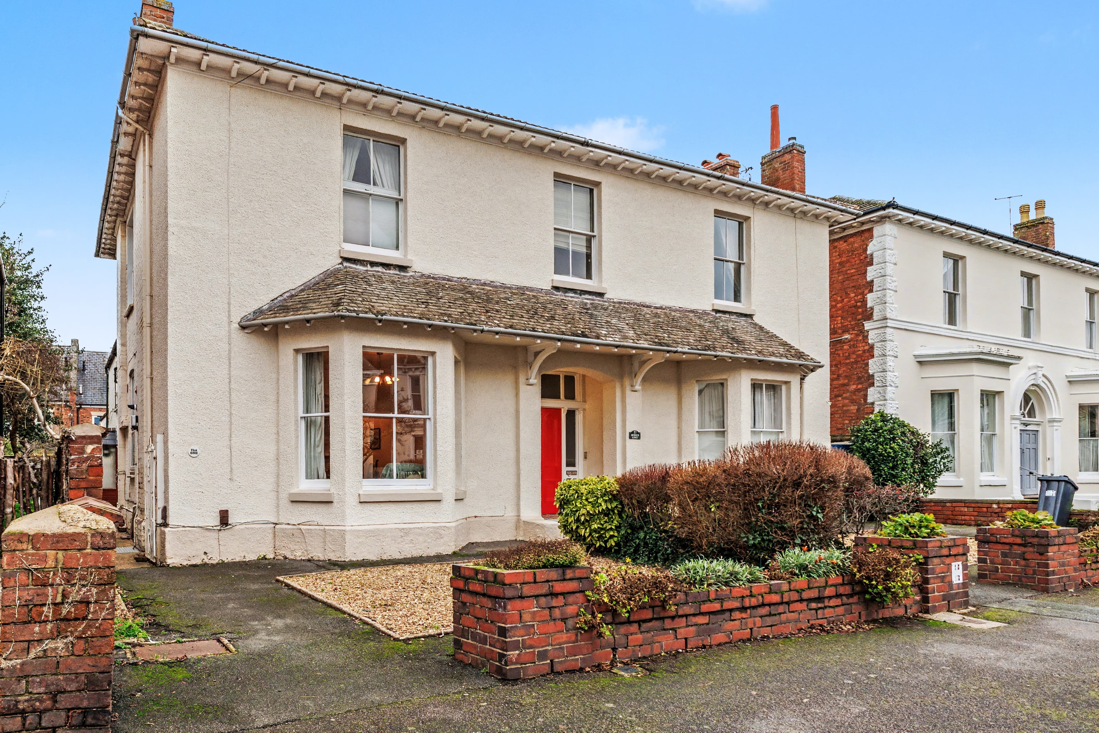 Bowden Lodge, Russell Terrace, Leamington Spa, CV31 - photo 1 of 24