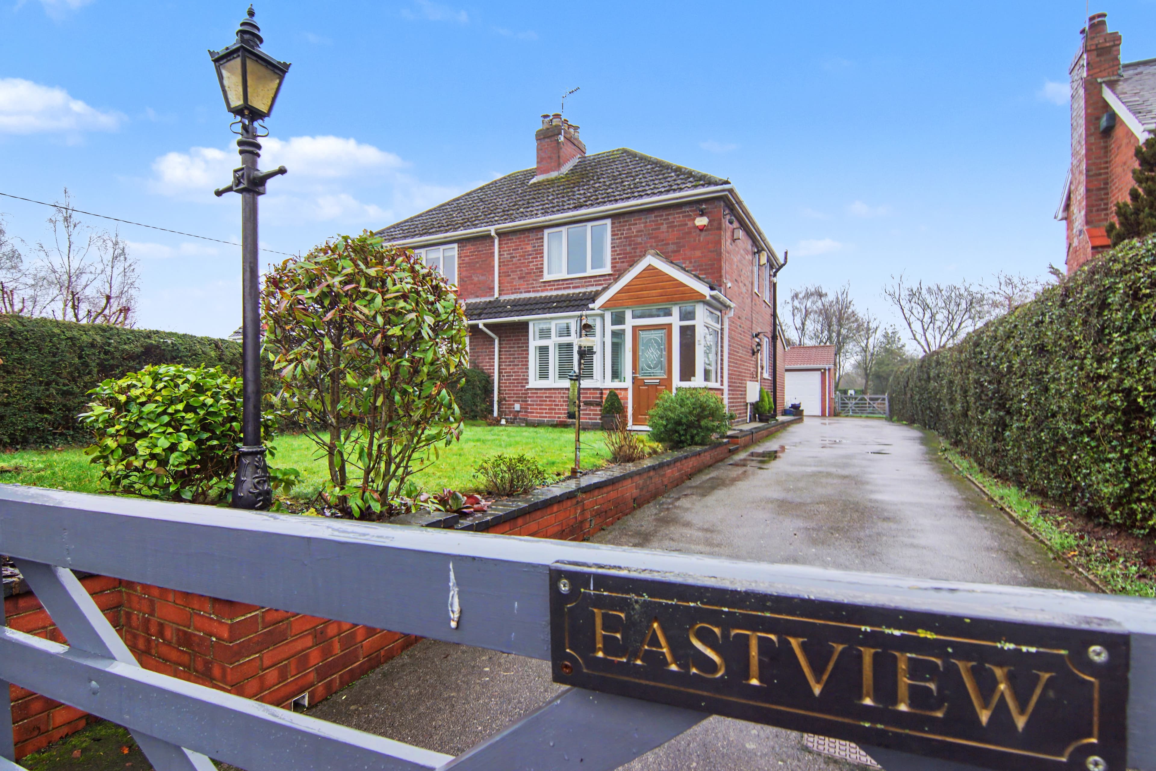 Eastview, Benton Green Lane, Berkswell, Coventry, CV7 - photo 1 of 24