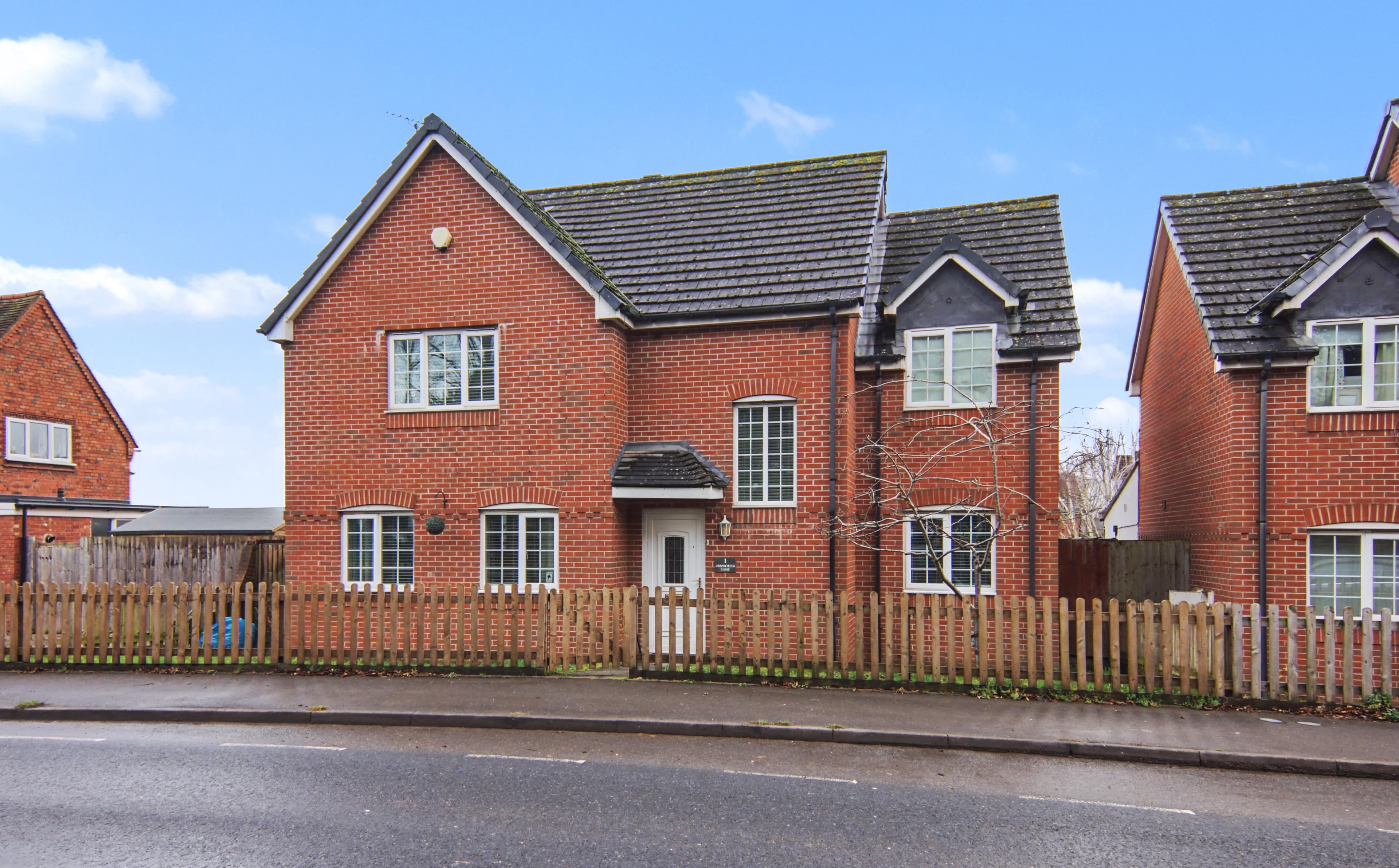 Arborfields Close, Kenilworth, CV8 - photo 1 of 26