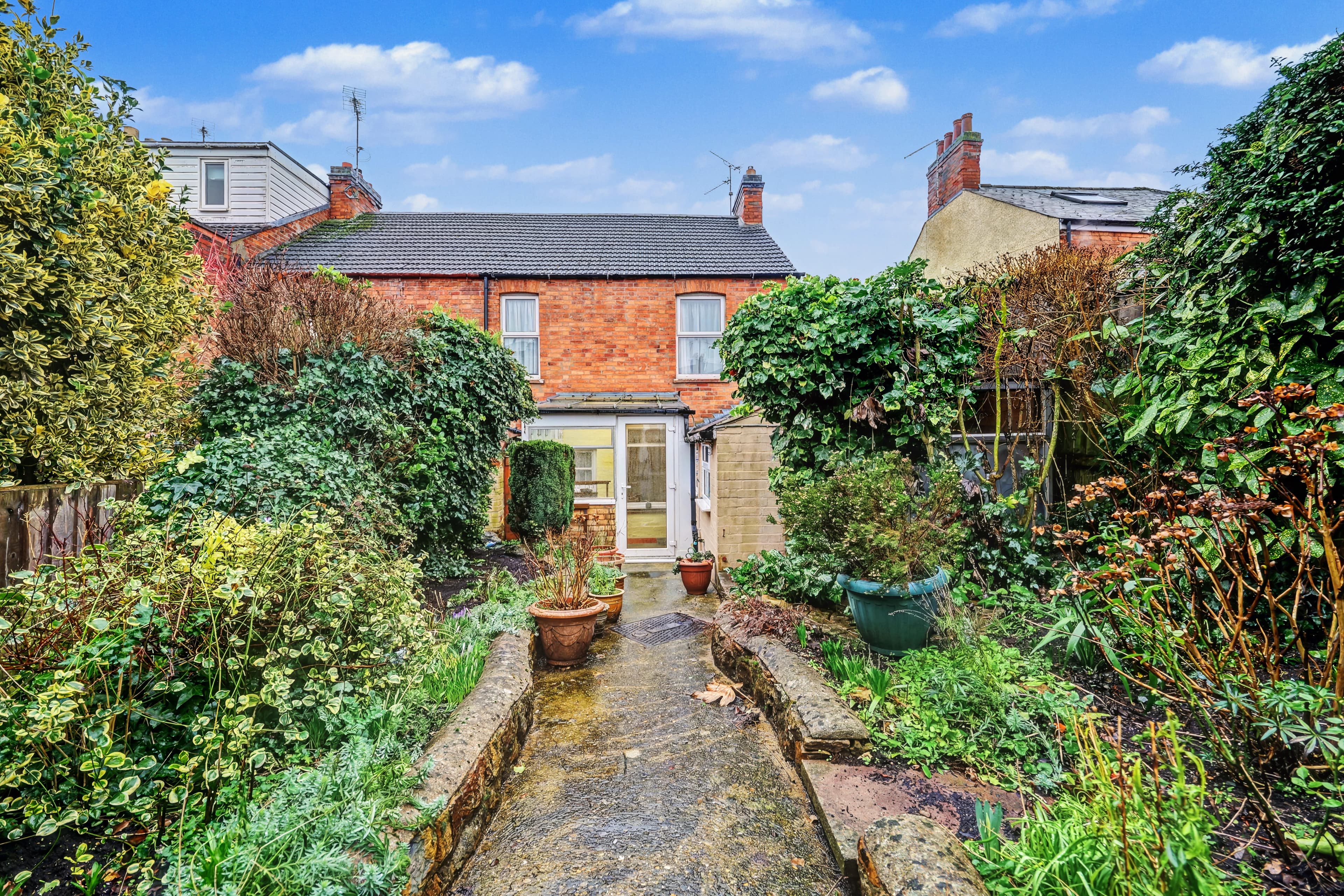 Nelson Street, Market Harborough, LE16 - photo 1 of 24