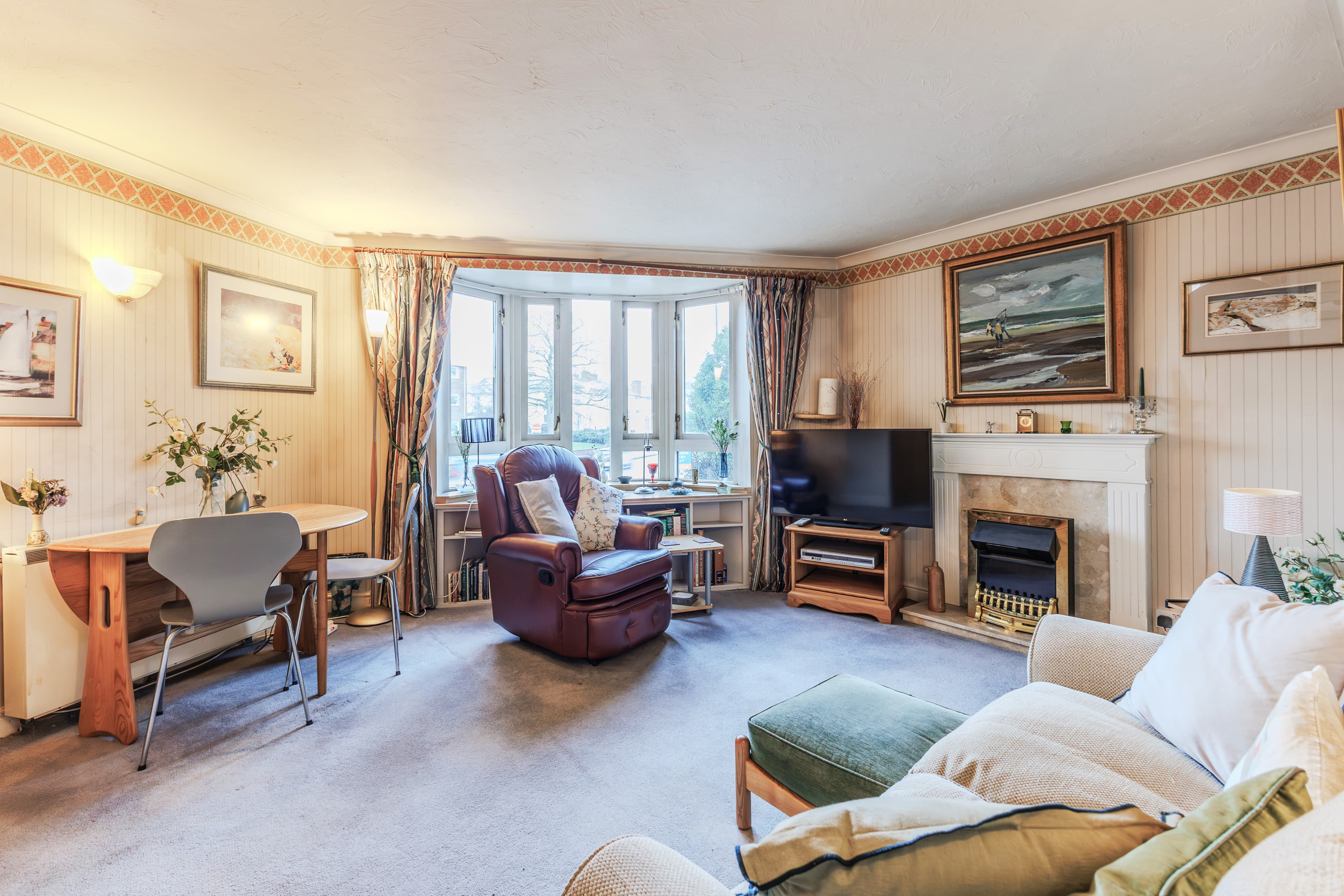 9 Bridgefoot Quay, Warwick Road, Stratford-Upon-Avon, CV37 - photo 1 of 13