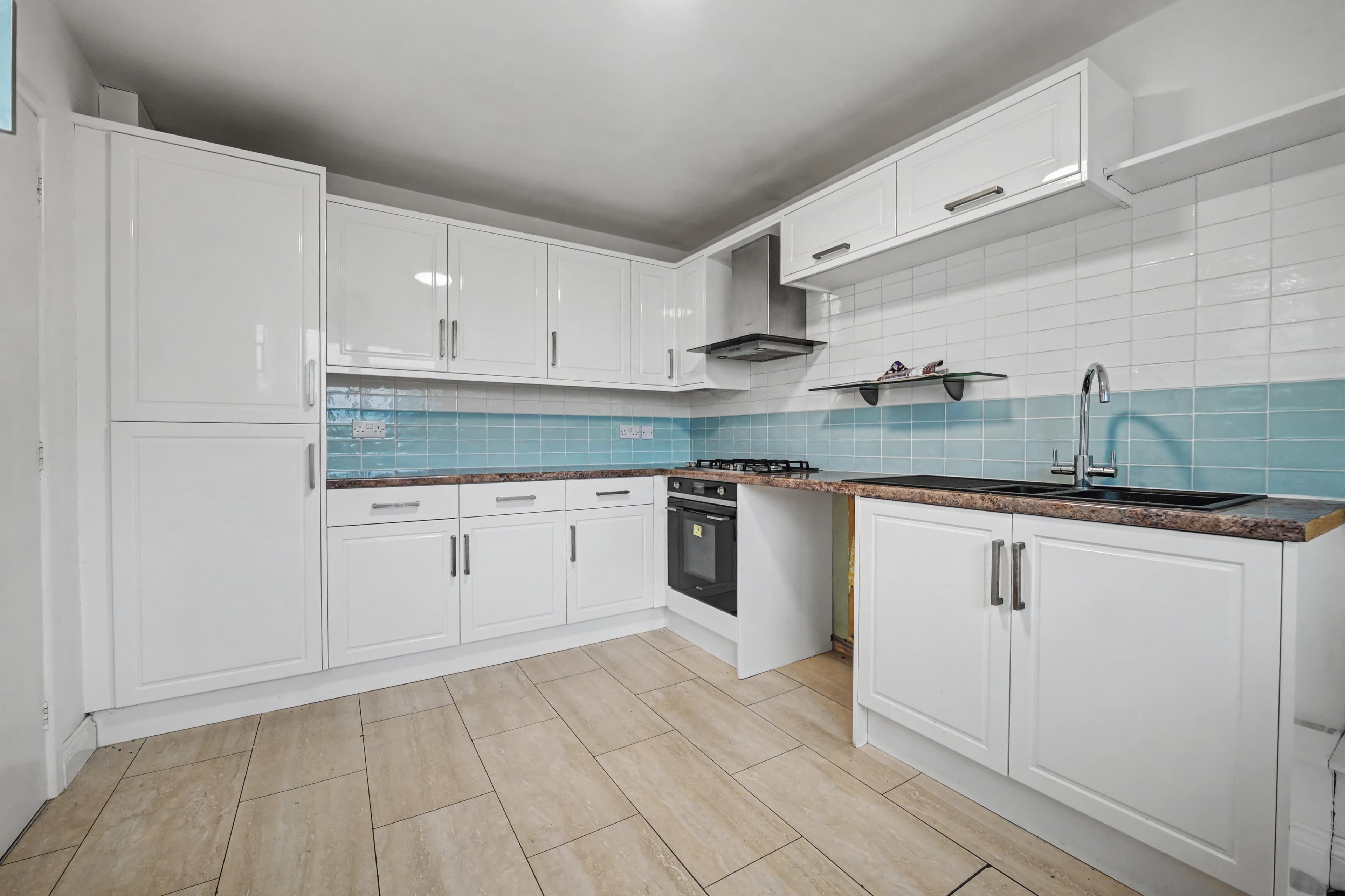Arden Way, Market Harborough, LE16 - photo 1 of 20