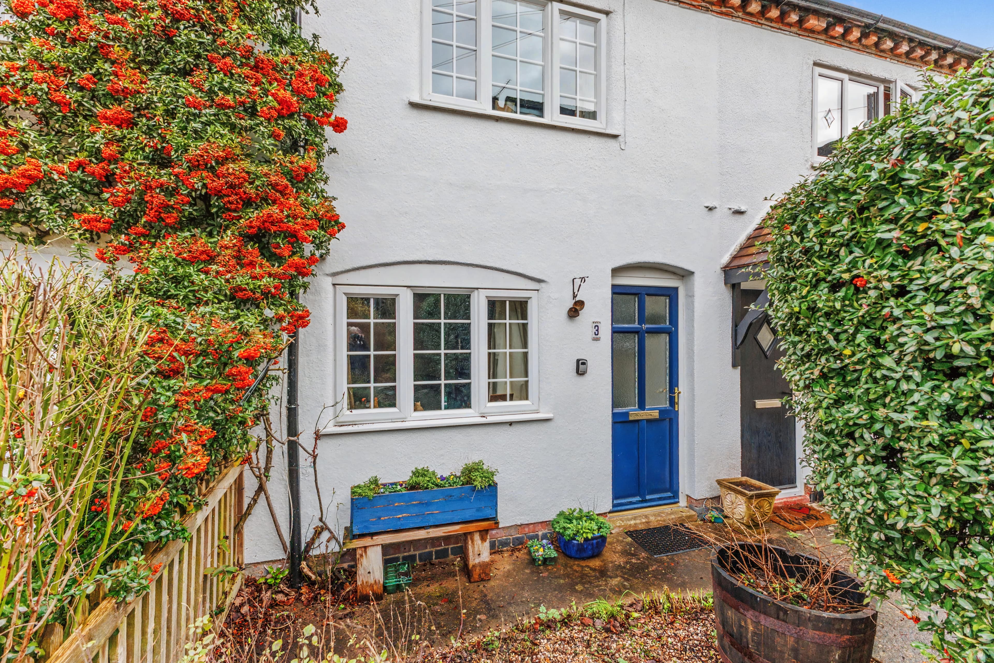 3 Hopney Cottage, Evesham Road, Bricklehampton, Pershore, WR10 - photo 1 of 33