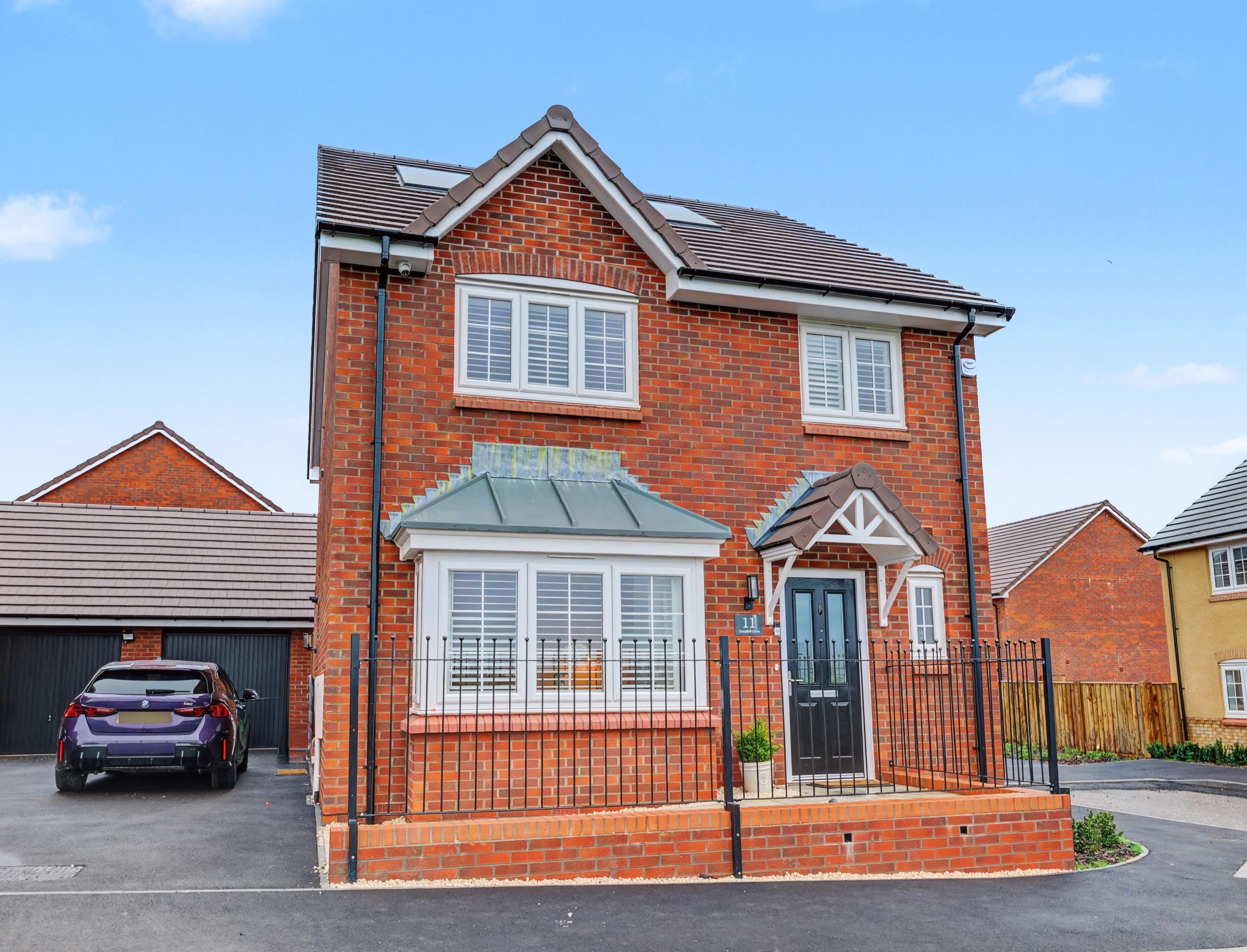 Campbell Close, Coventry, CV4 - photo 1 of 25