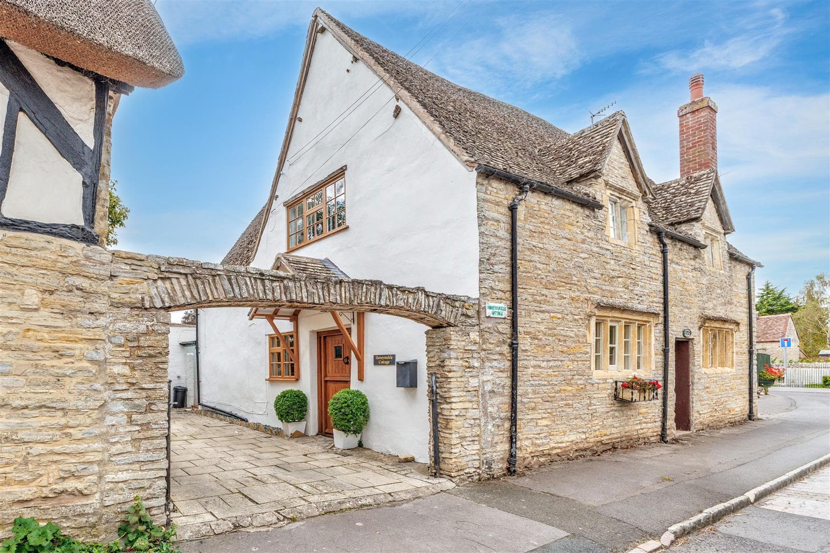 Honeysuckle Cottage, Main Street, Offenham, Evesham, WR11 - photo 1 of 25