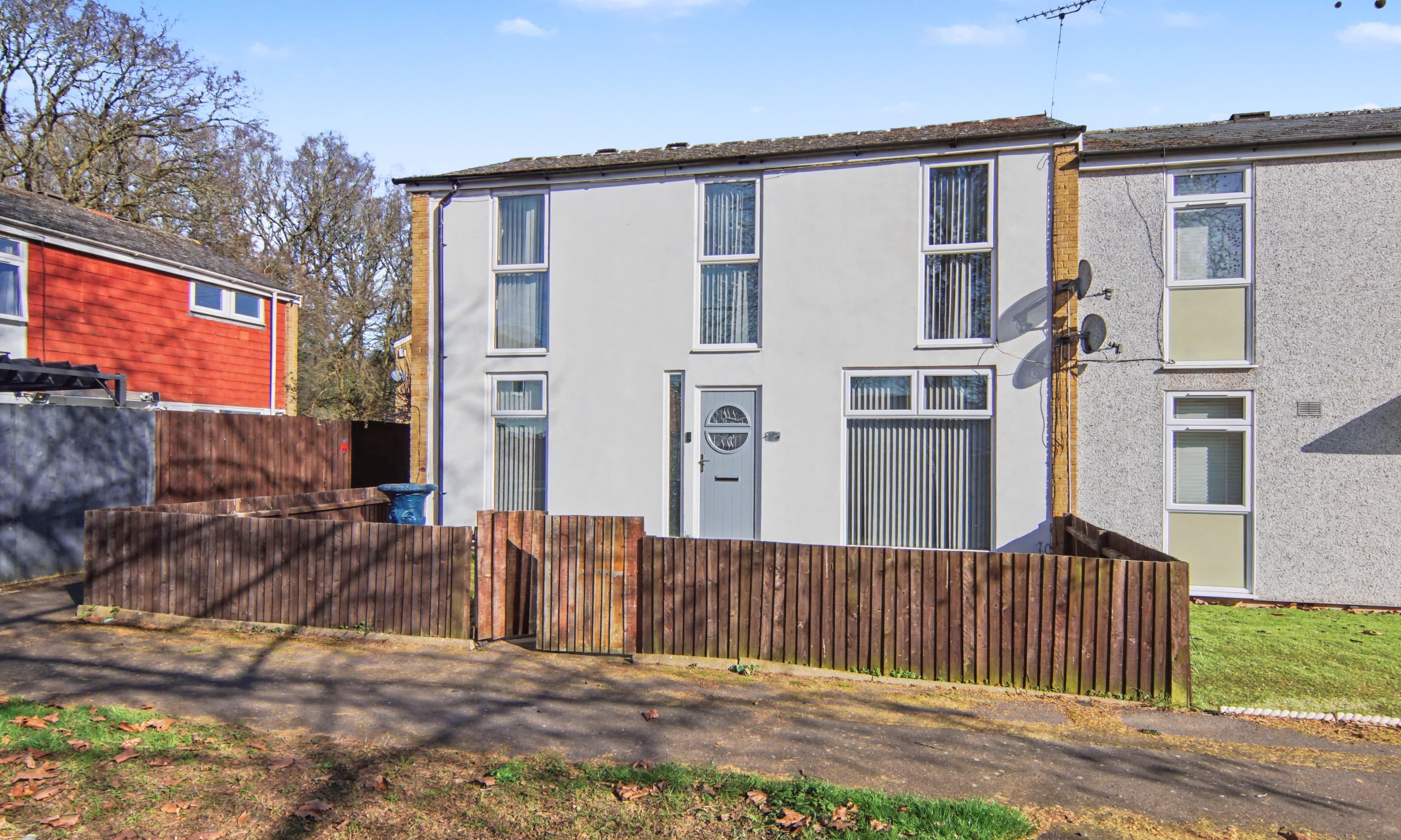 Jim Forrest Close, Coventry, CV3 - photo 1 of 22