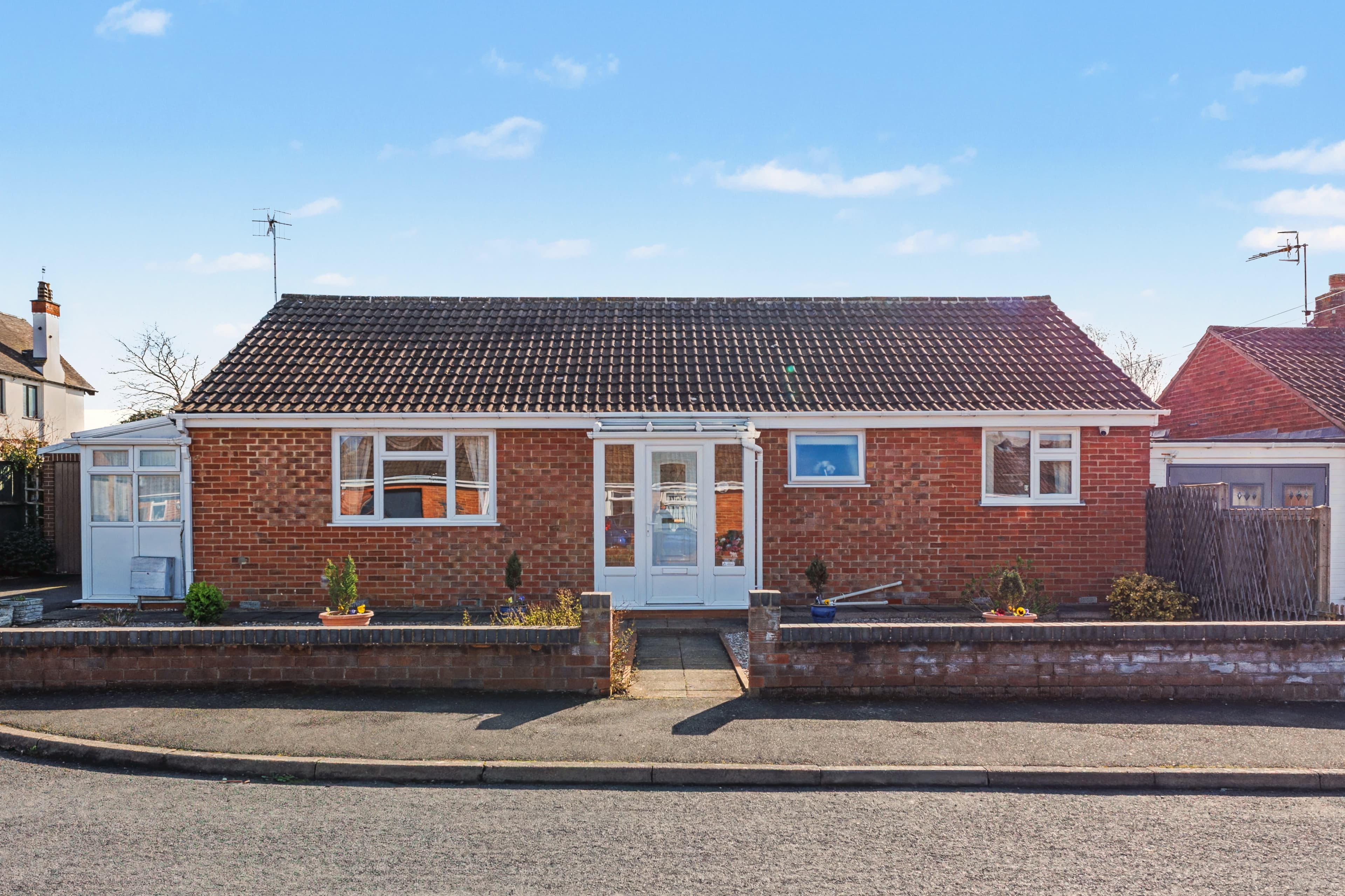 Overbrook, Evesham, WR11 - photo 1 of 21