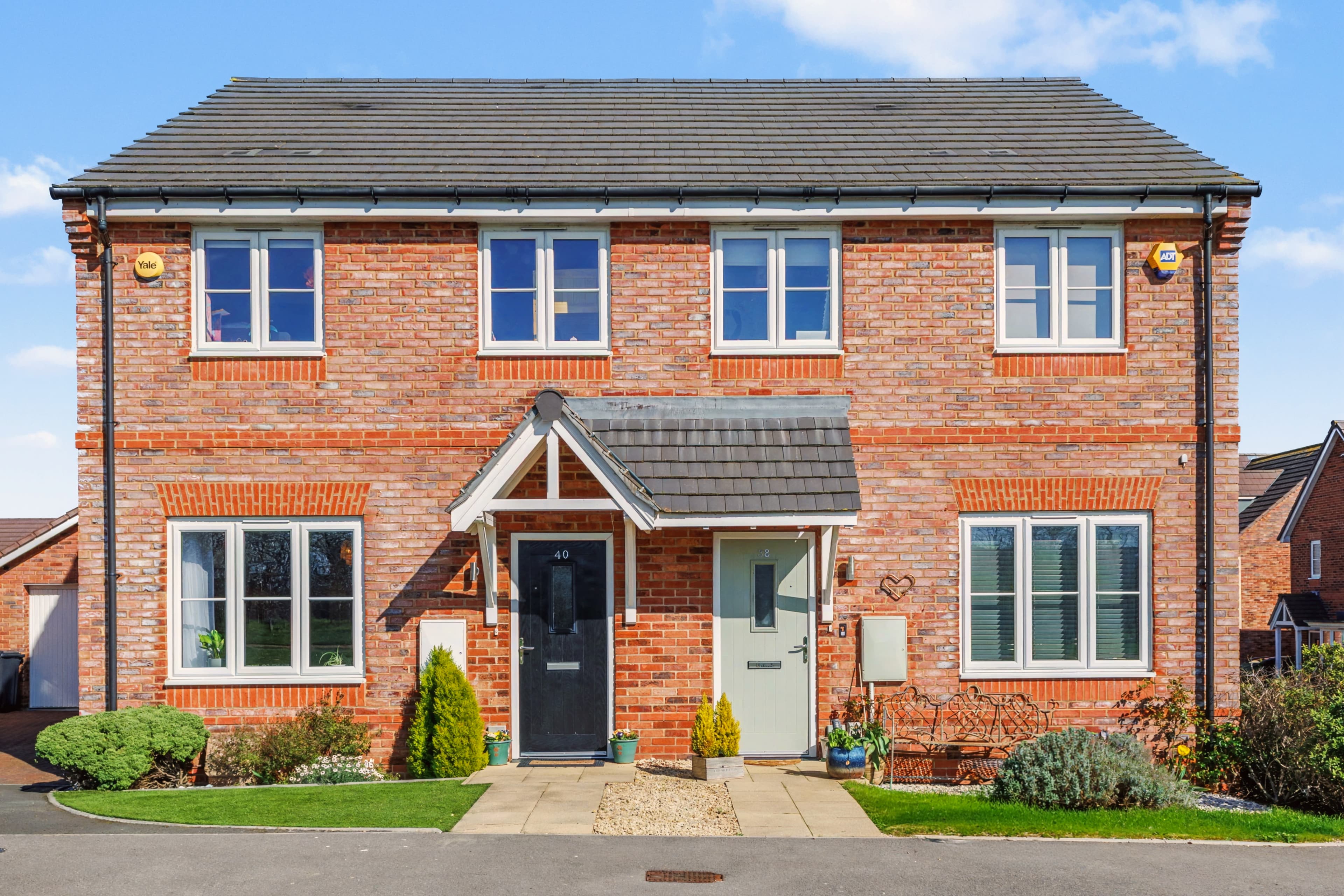 Ypres Way, Evesham, WR11 - photo 1 of 19