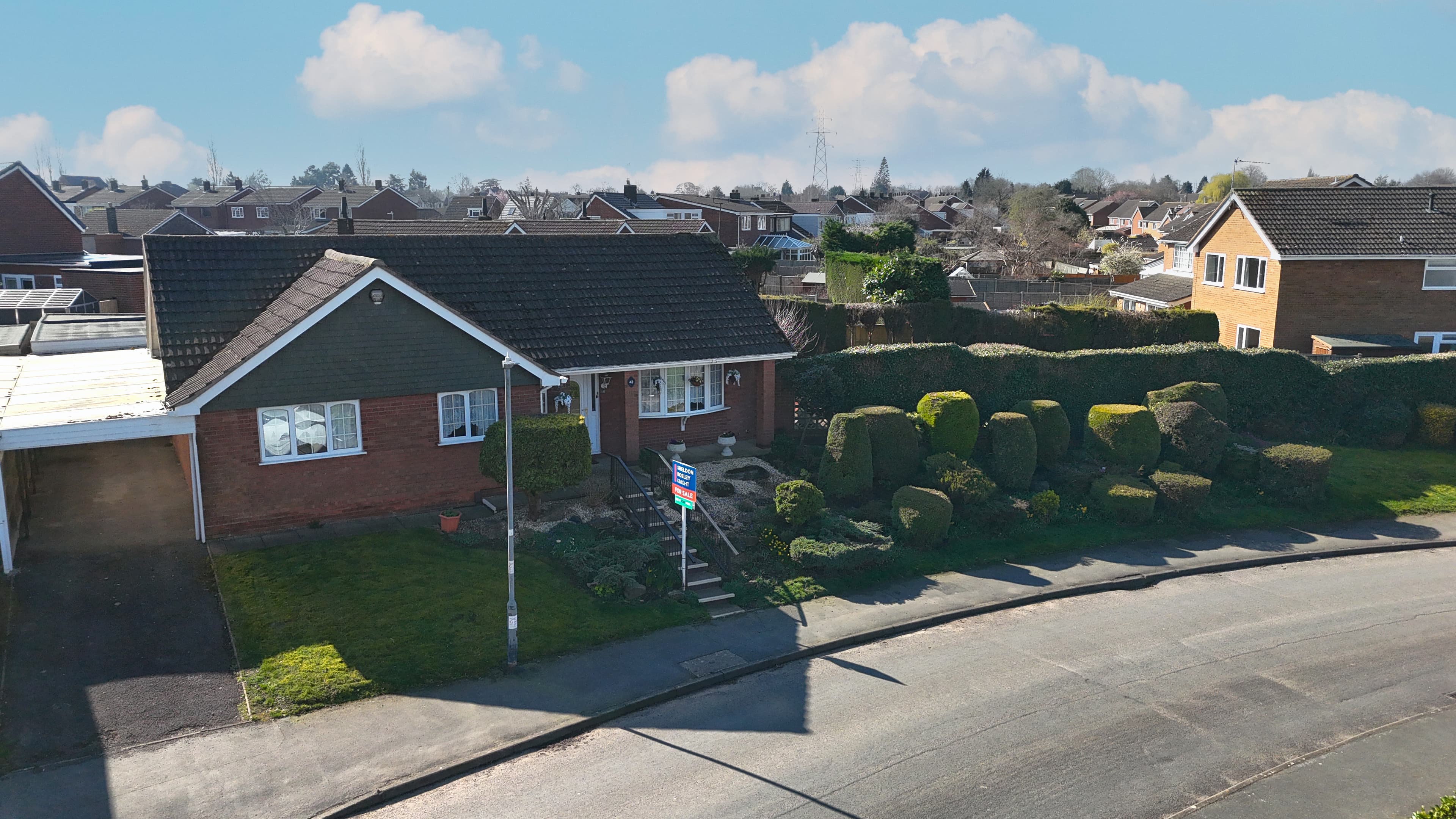 Shakespeare Drive, Nuneaton, CV11 - photo 1 of 25