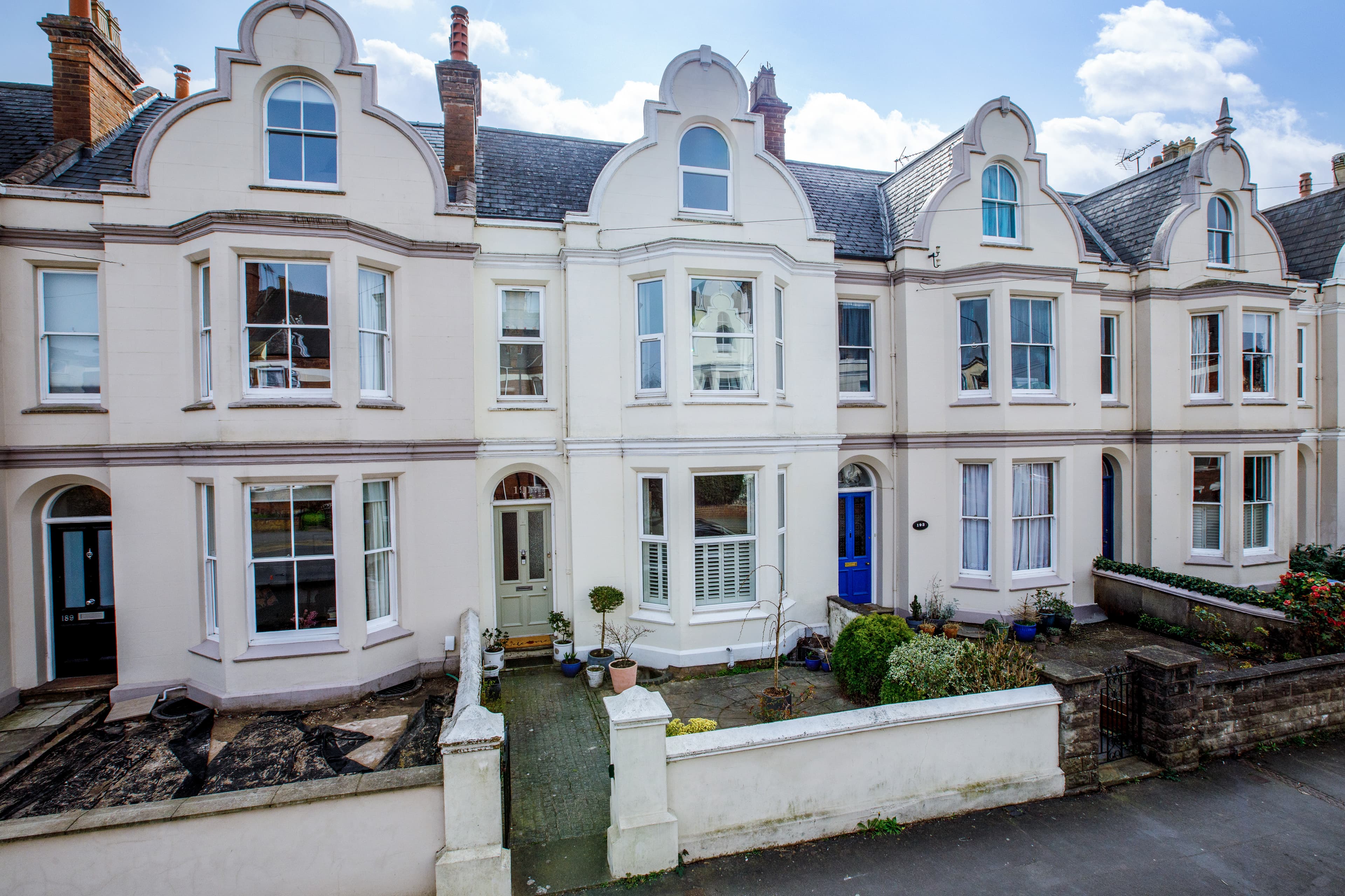 Rugby Road, Leamington Spa, CV32 - photo 1 of 44