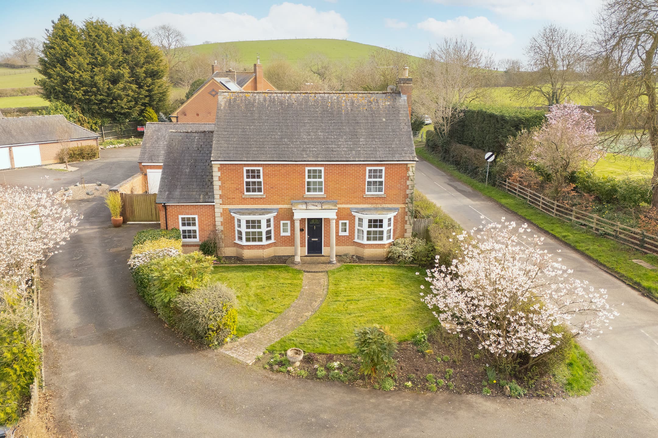 Holt House, Medbourne Road, Slawston, Market Harborough, LE16 - photo 1 of 34