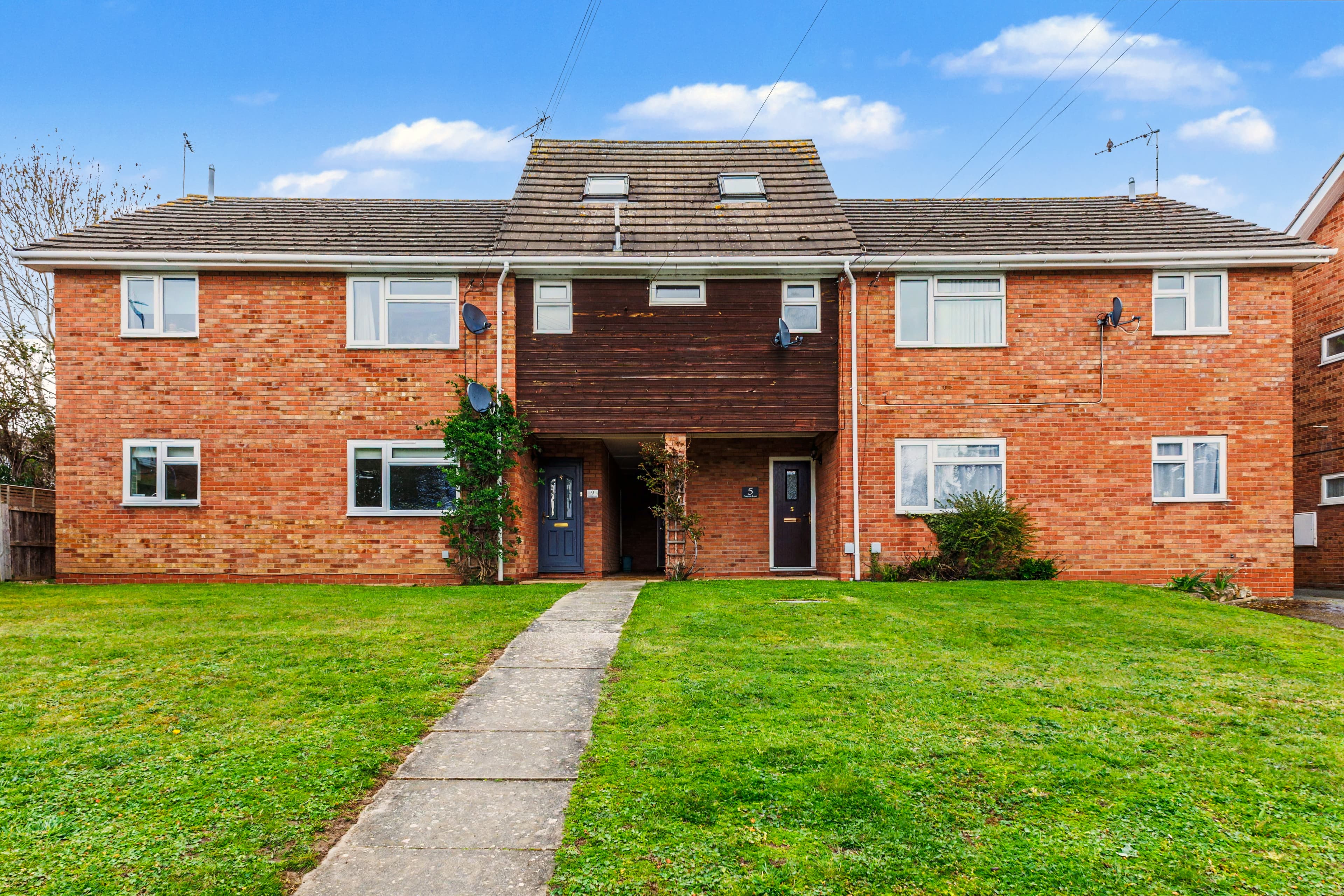 Compton Court, Watery Lane, Shipston-On-Stour, CV36 - photo 1 of 20
