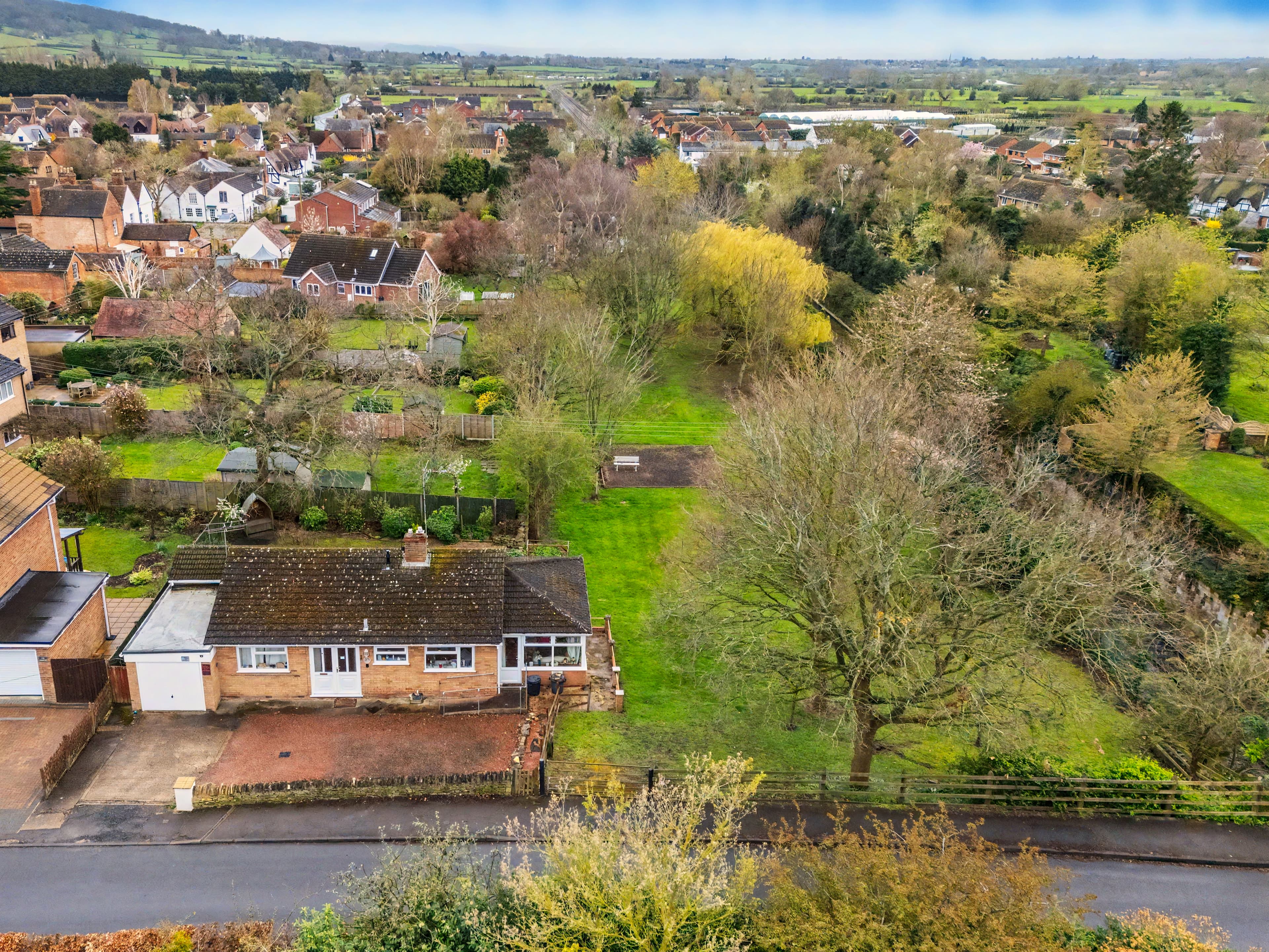 Cyclone Court, Drakes Bridge Road, Eckington, Pershore, WR10 - photo 1 of 30