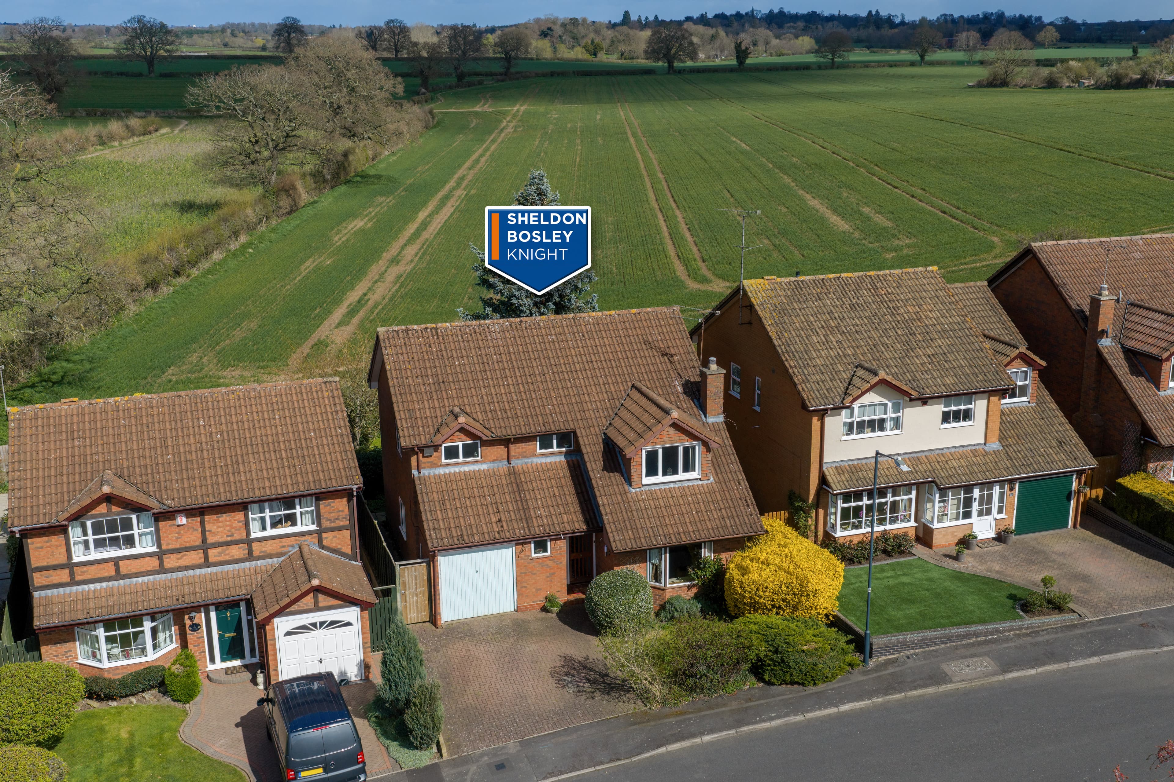 Lamintone Drive, Leamington Spa, CV32 - photo 1 of 39