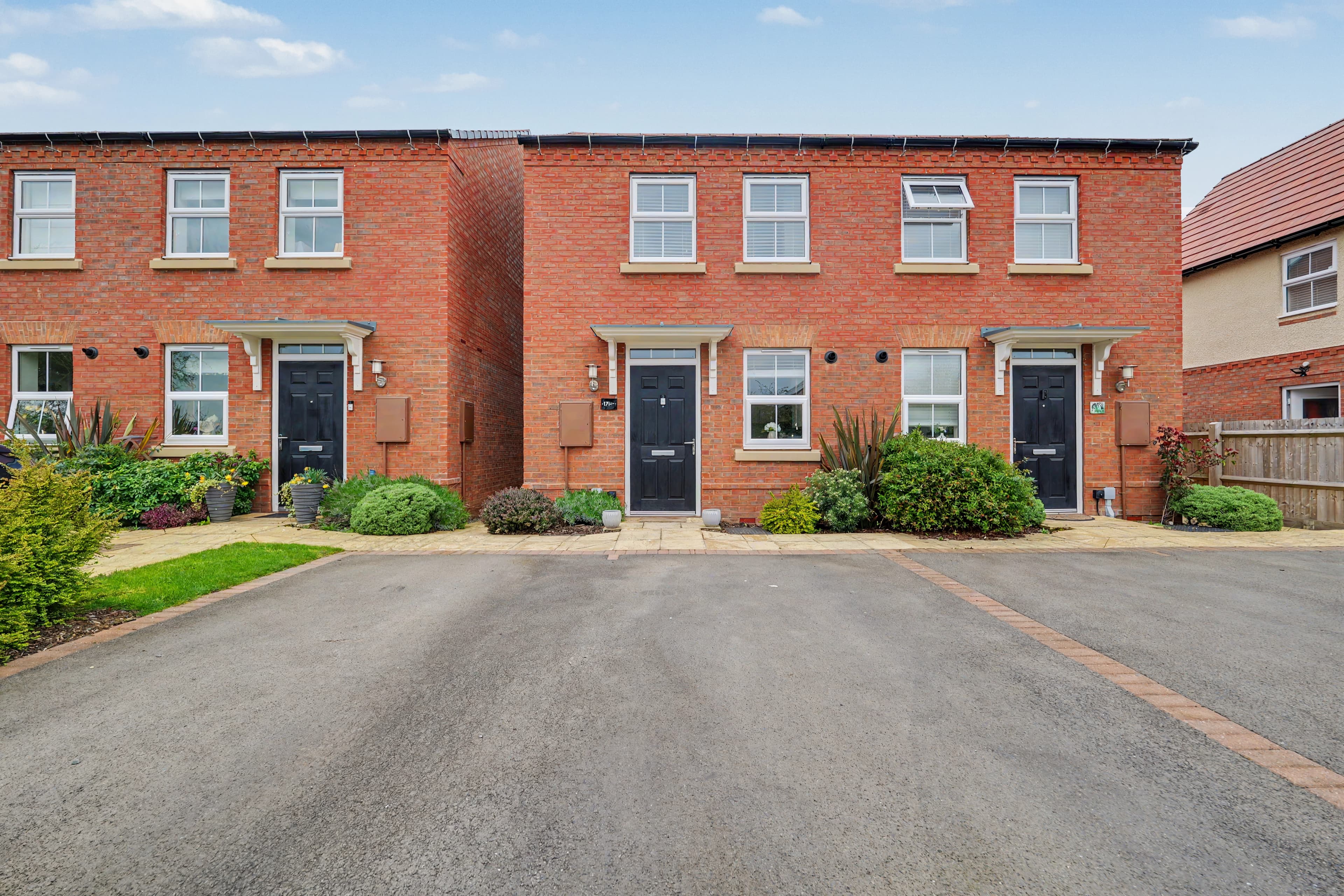 Garner Way, Fleckney, Leicester, LE8 - photo 1 of 18