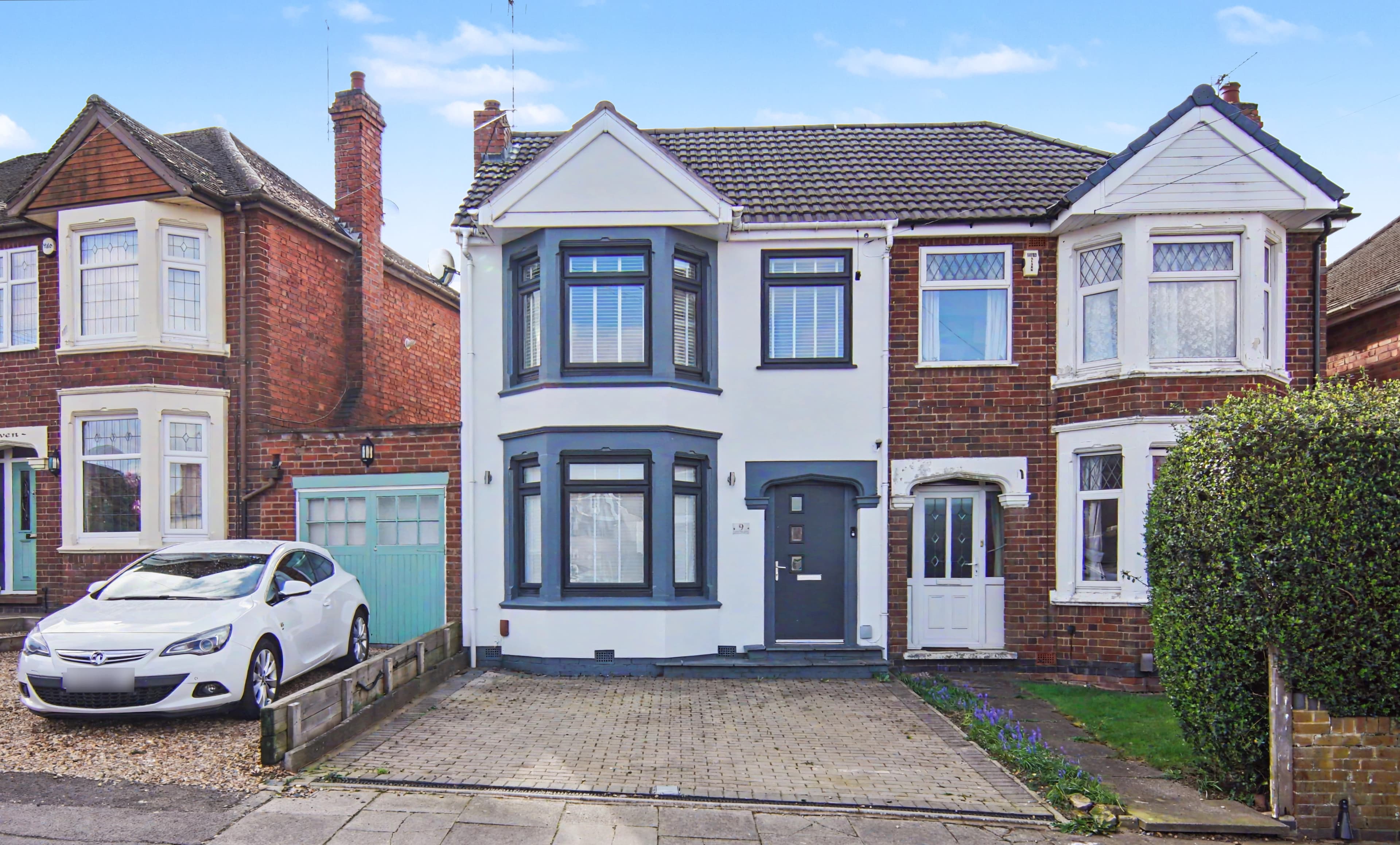 Donnington Avenue, Coventry, CV6 - photo 1 of 24