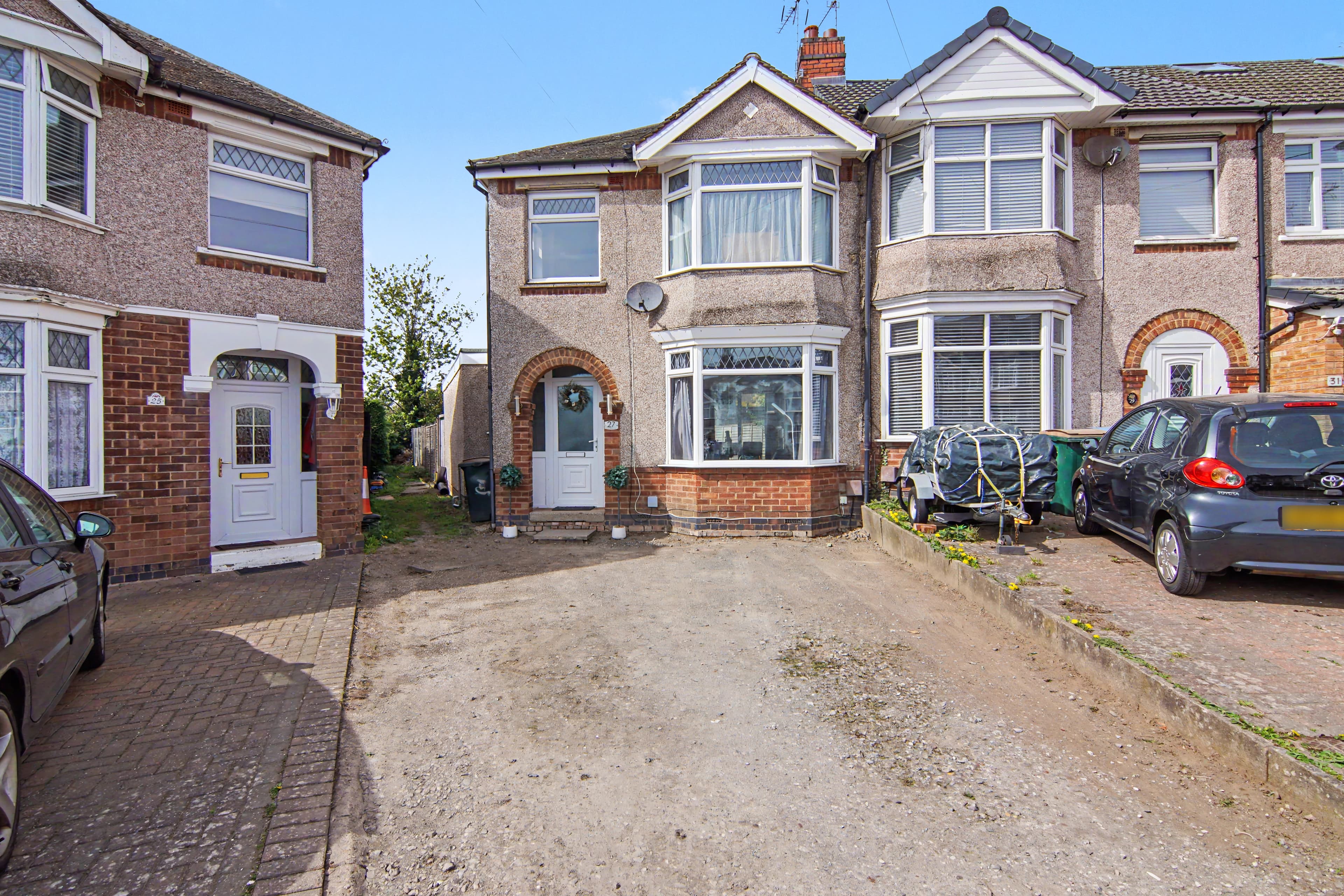 Timothy Grove, Coventry, CV4 - photo 1 of 26