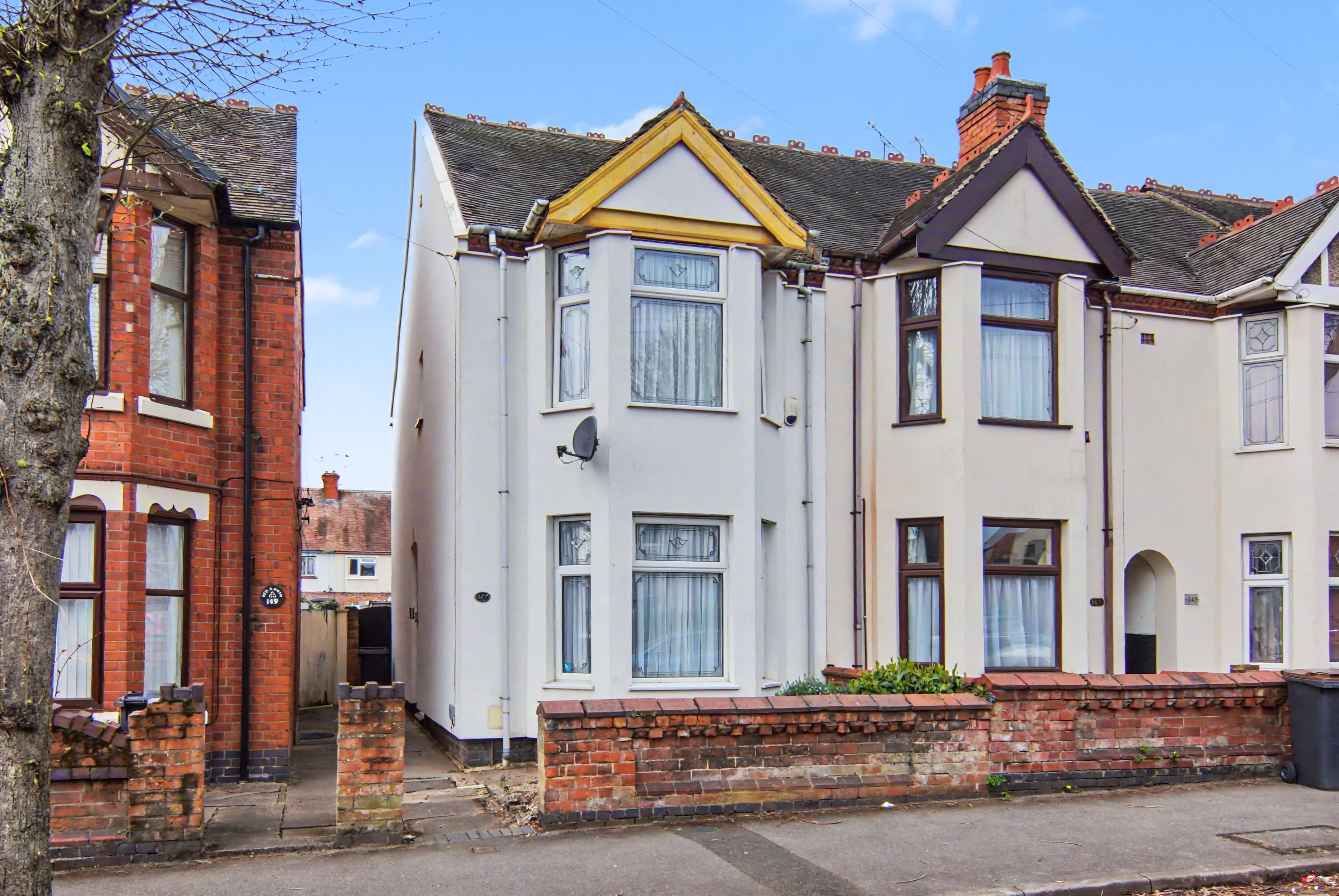 Norman Avenue, Nuneaton, CV11 - photo 1 of 21