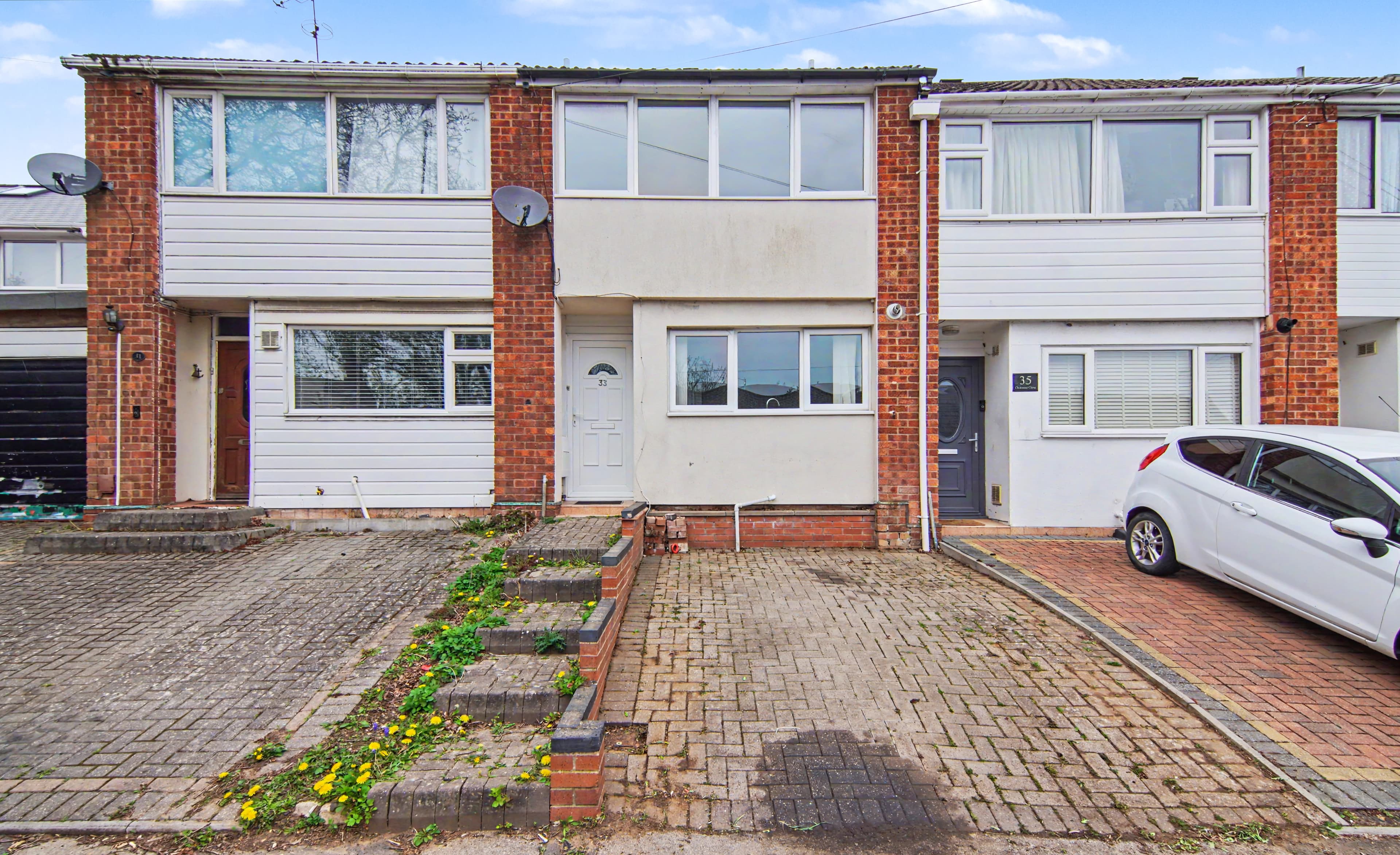 Caithness Close, Coventry, CV5 - photo 1 of 17