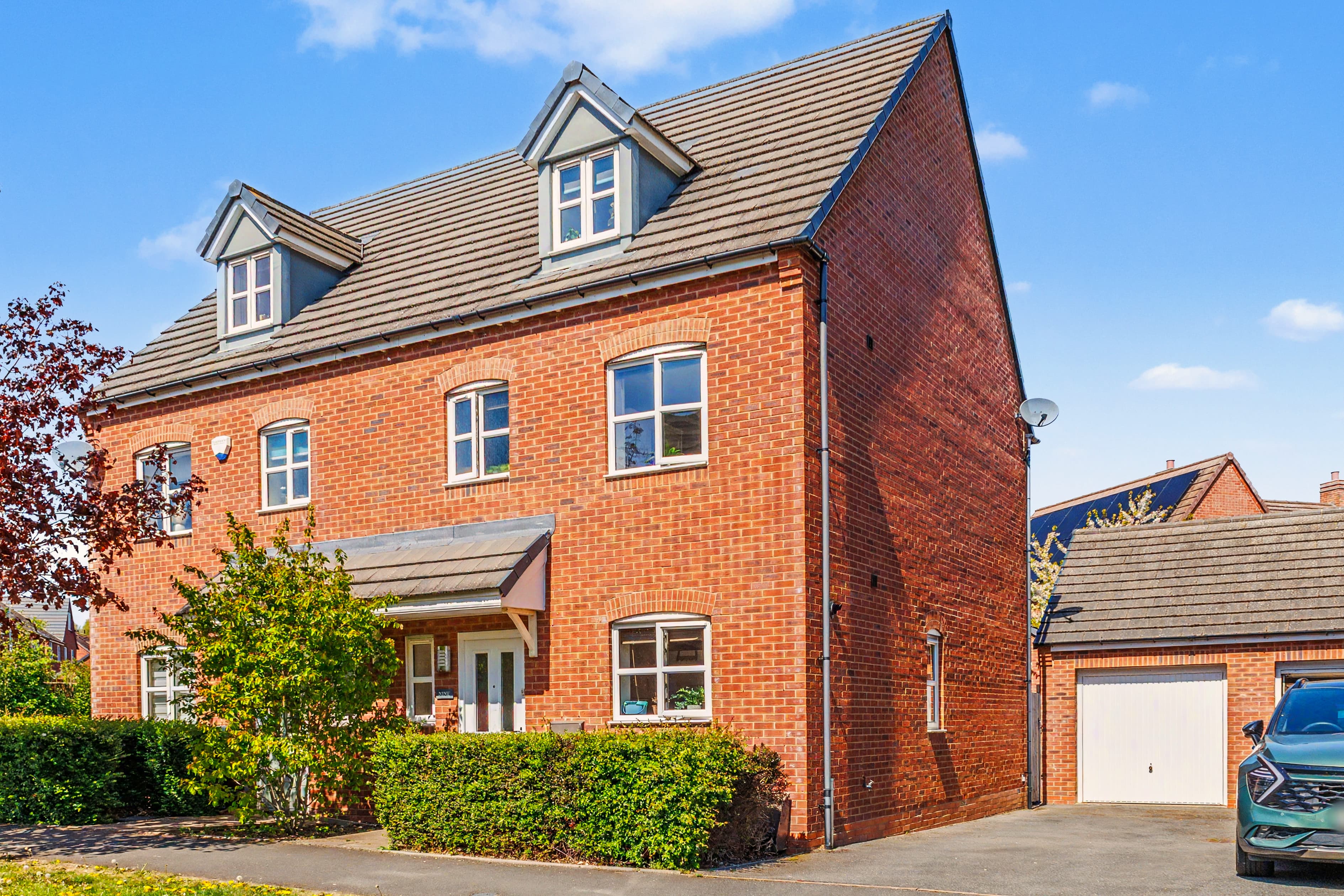 Macaulay Road, Bishops Itchington, Southam, CV47 - photo 1 of 23
