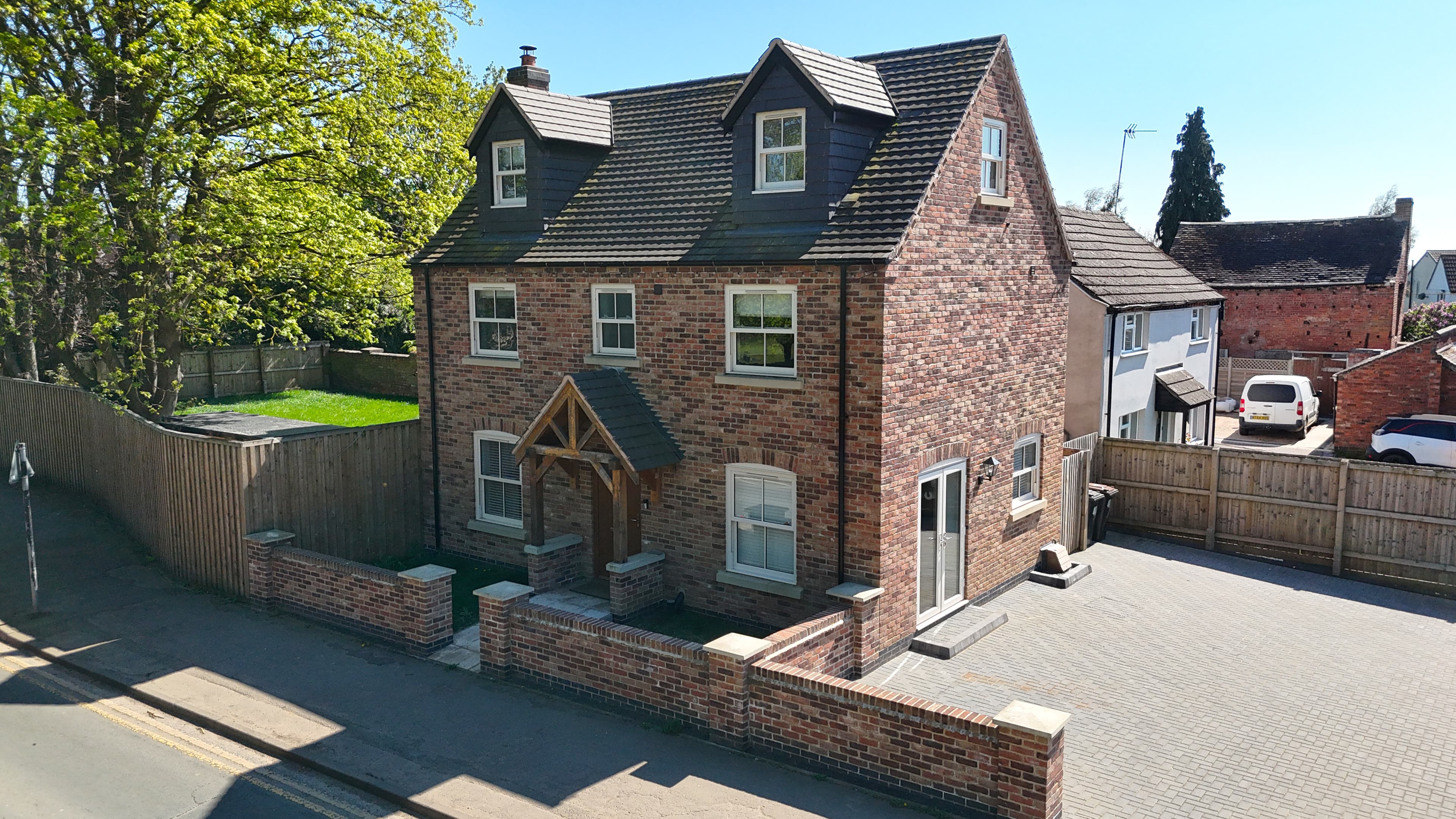 School Road, Bulkington, Bedworth, CV12 - photo 1 of 51
