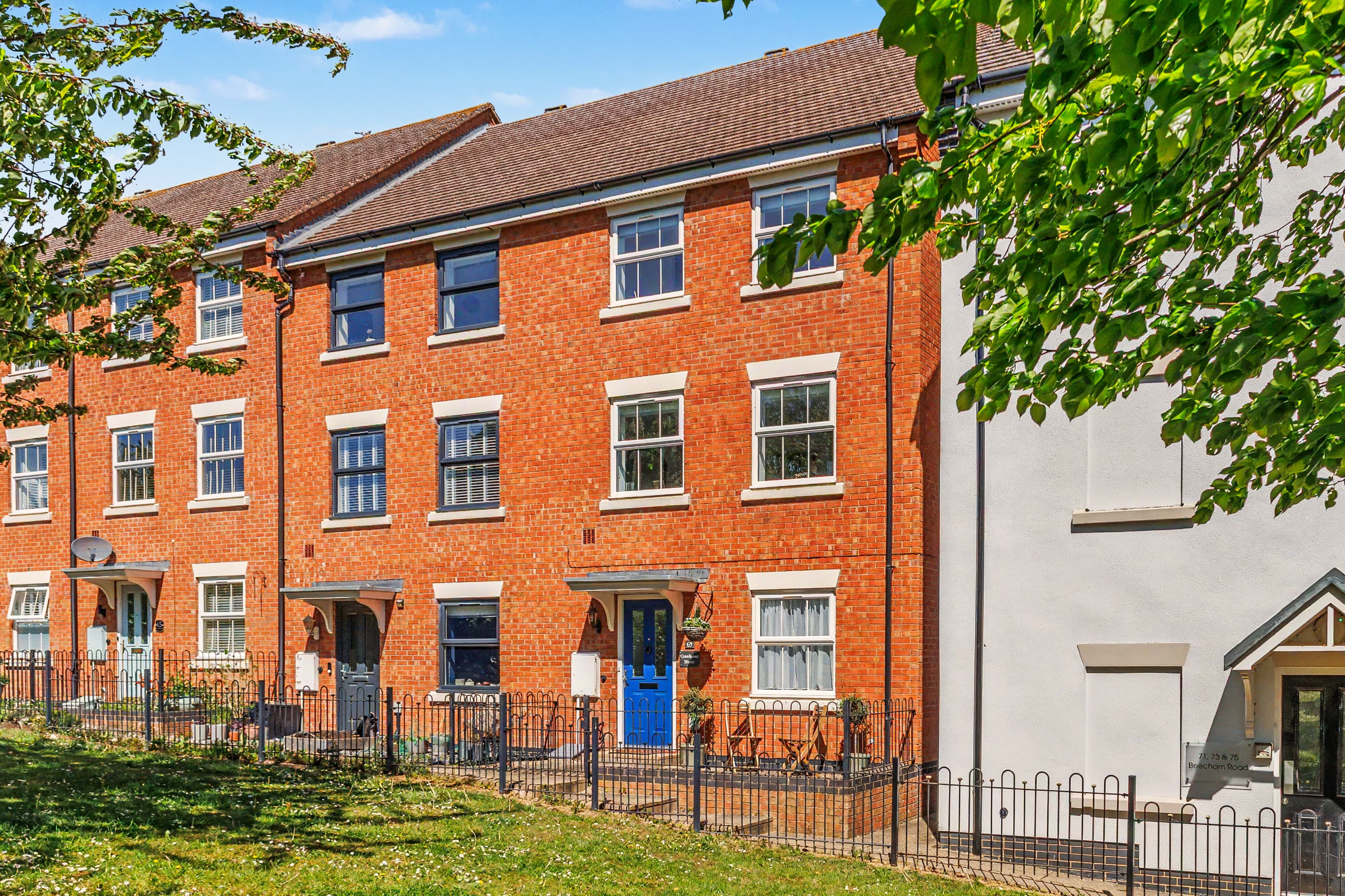 Beecham Road, Shipston-On-Stour, CV36 - photo 1 of 41