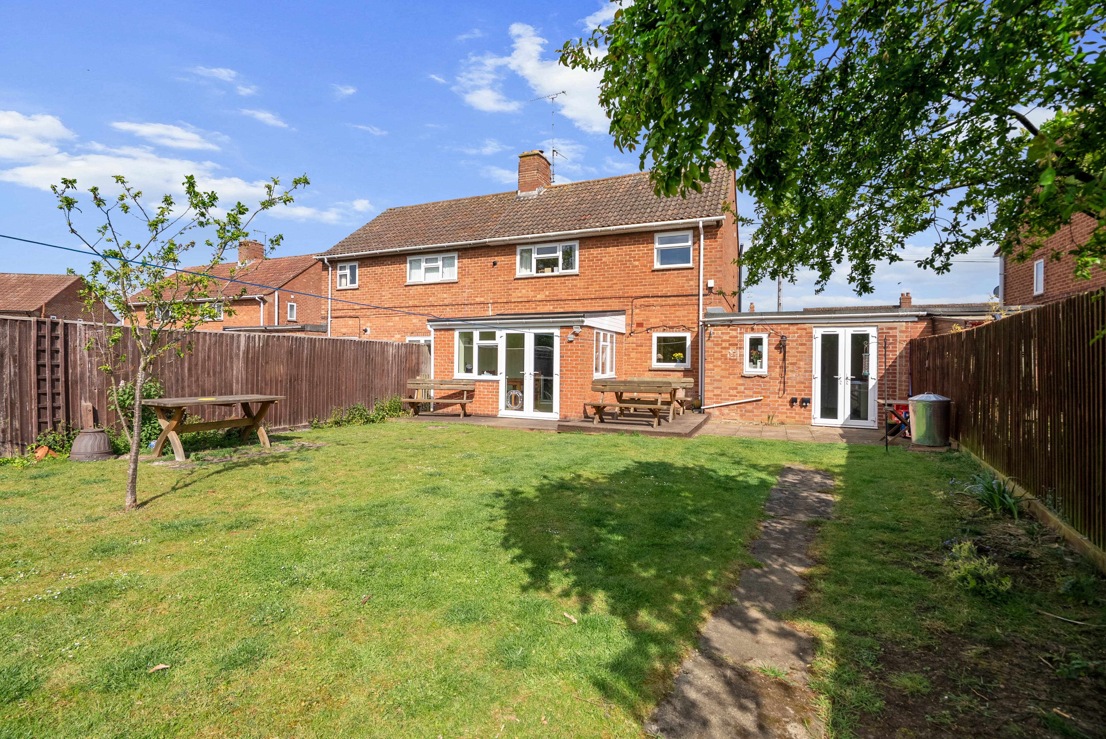Horsebridge Avenue, Badsey, Evesham, WR11 - photo 1 of 14