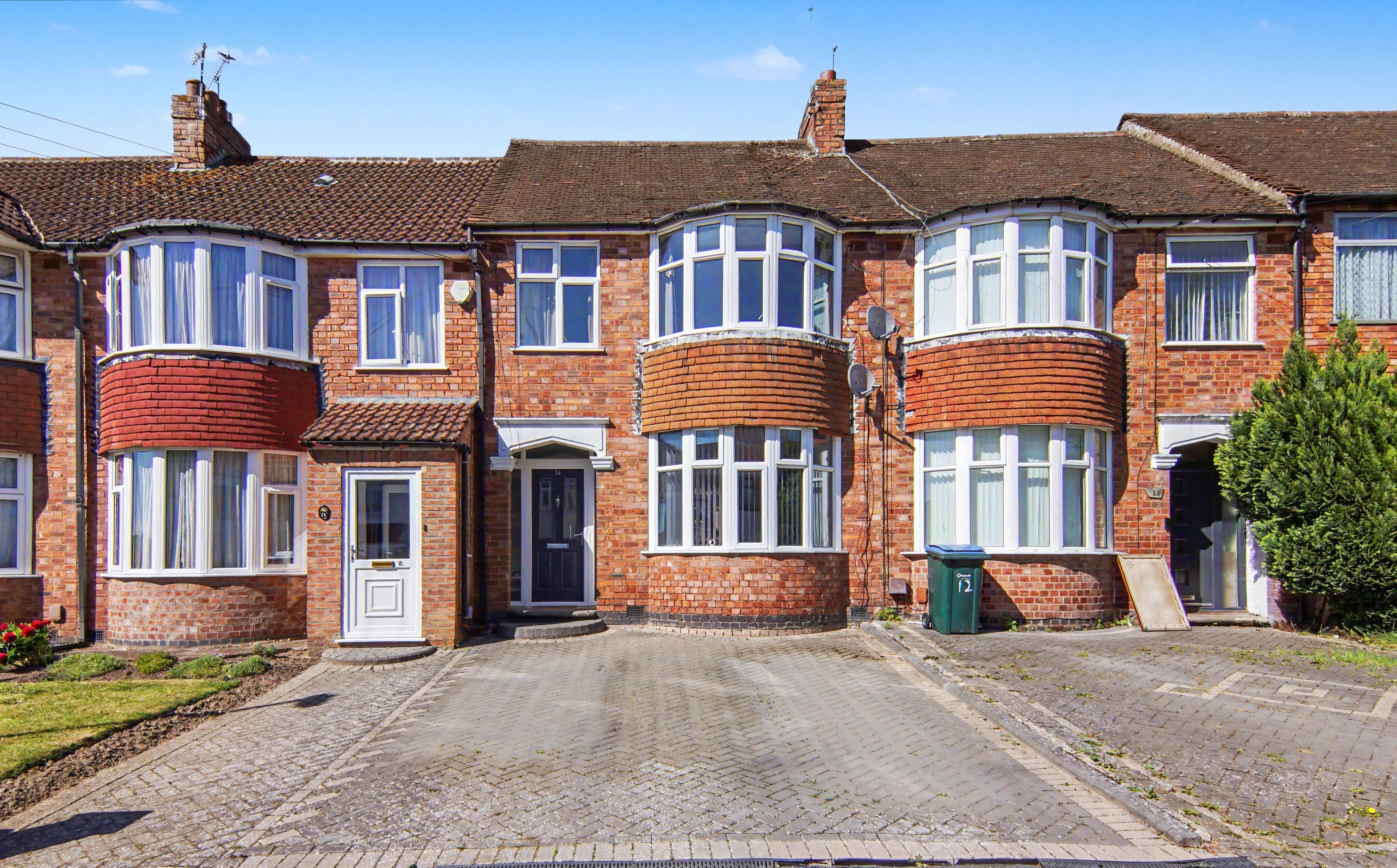 Lichfield Road, Coventry, CV3 - photo 1 of 23