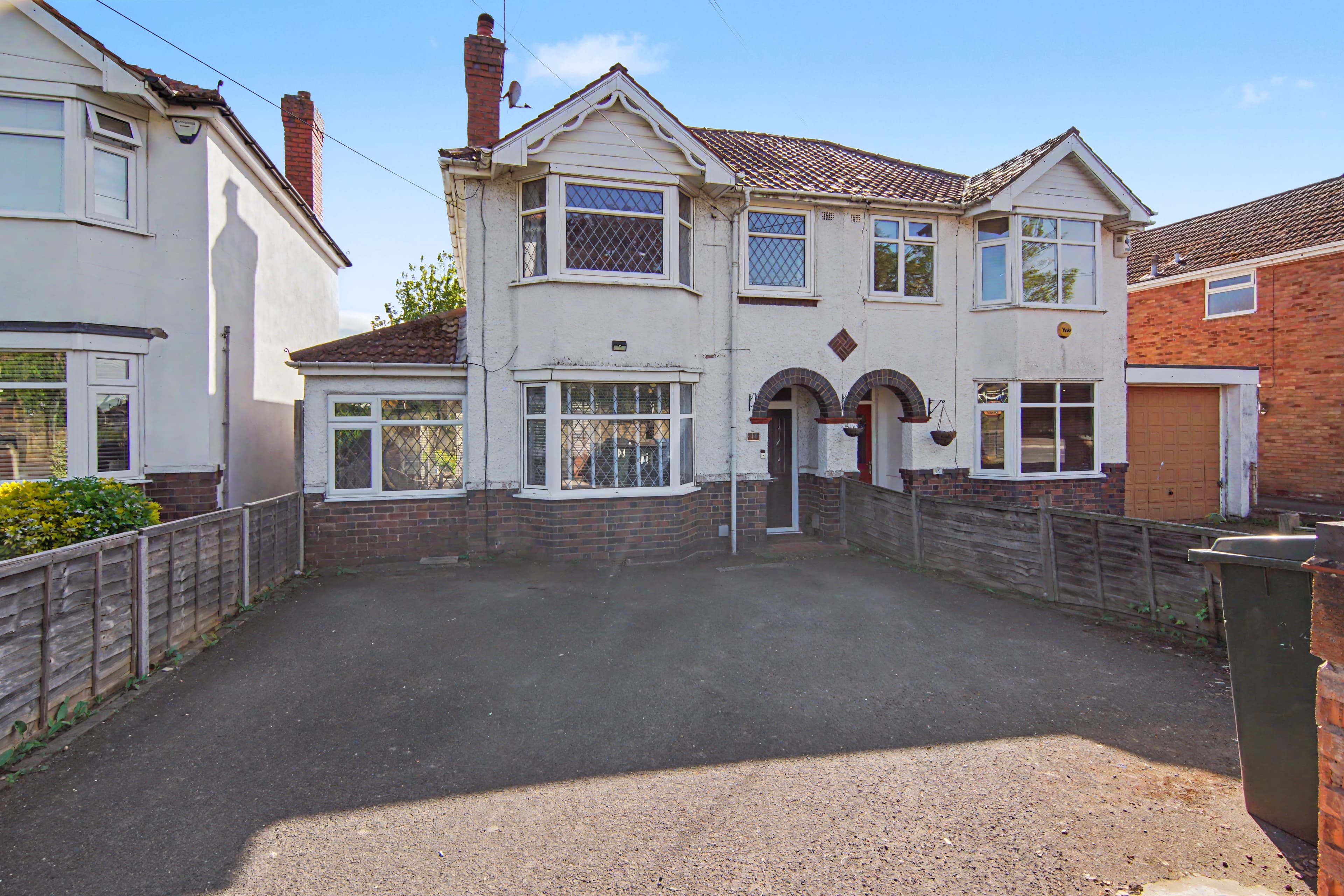 Jobs Lane, COVENTRY, Coventry, CV4 - photo 1 of 22