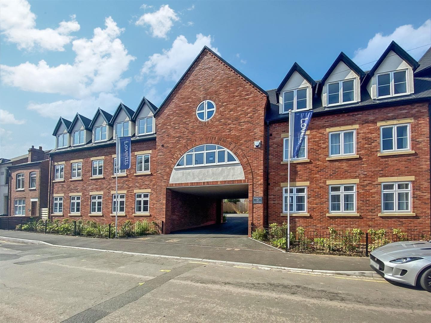 Berkeley Court, Warwick Street, Coventry, CV5 - photo 1 of 9