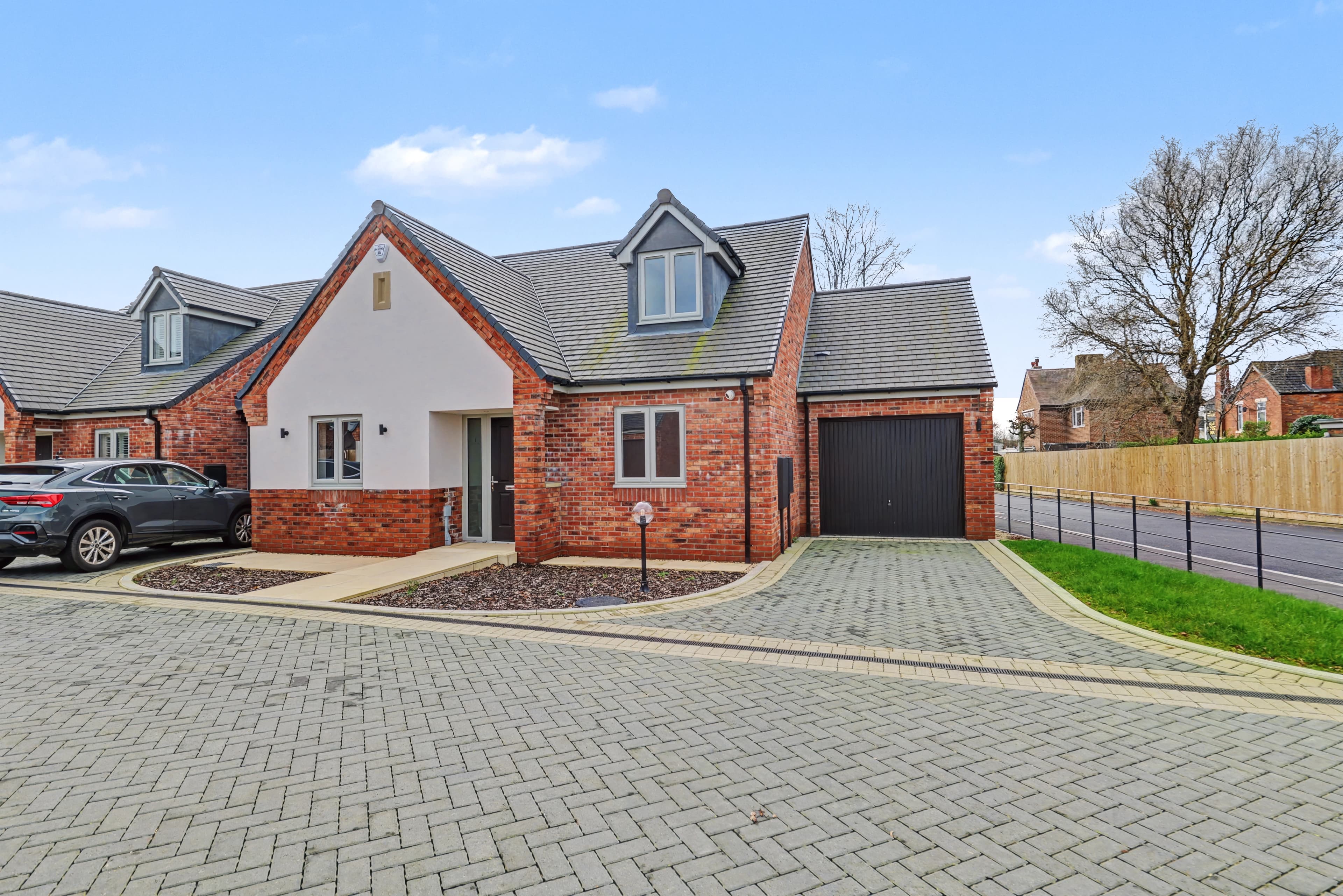 Plot 1 Hawksley Rise, Leicester Road, Leicester, LE10 - photo 1 of 14