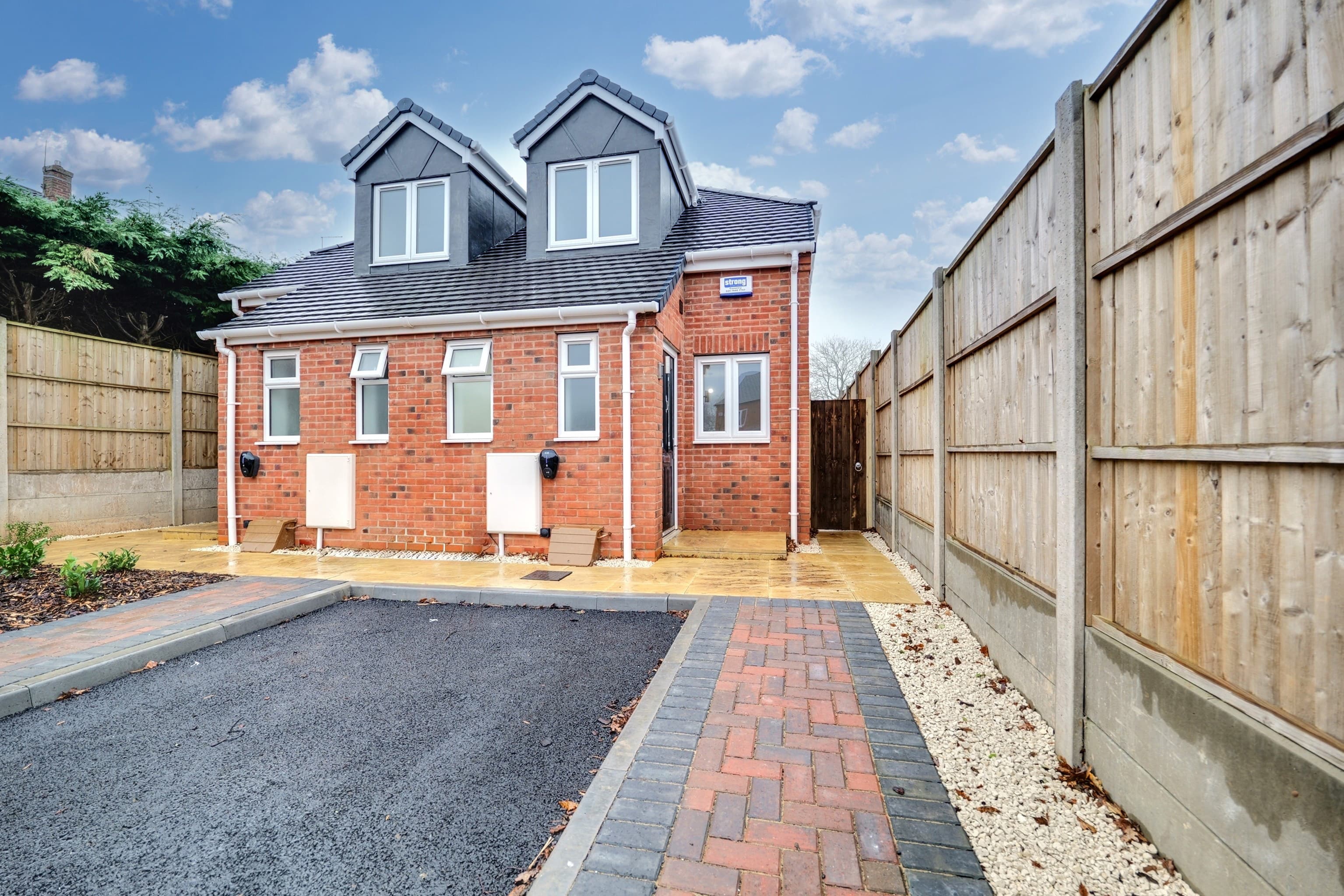 Plot 8 Croft Mews, Off Croft Mead, Nuneaton, CV10 - photo 1 of 7