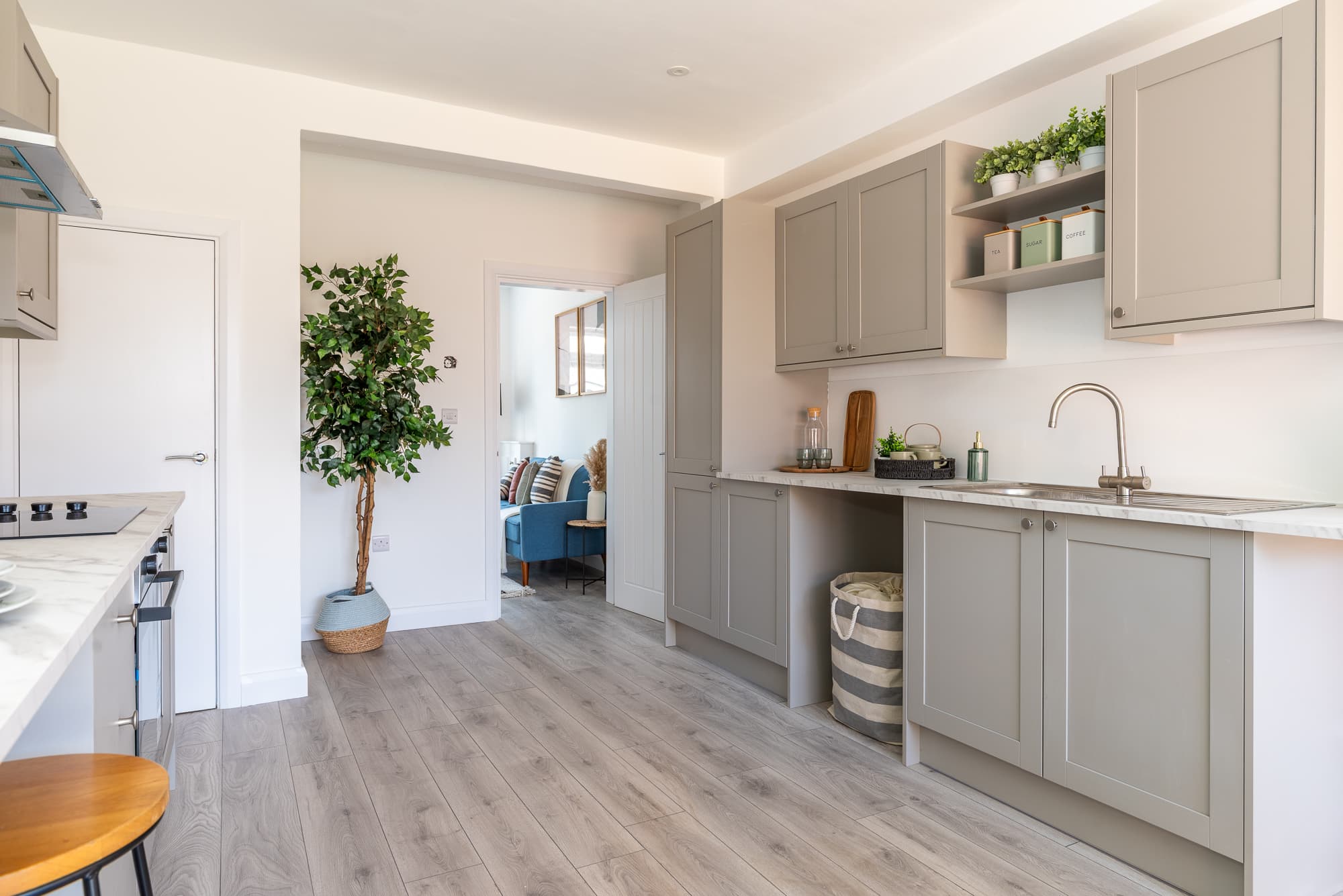 Saddington Road, Fleckney, Leicester, LE8 - photo 1 of 40