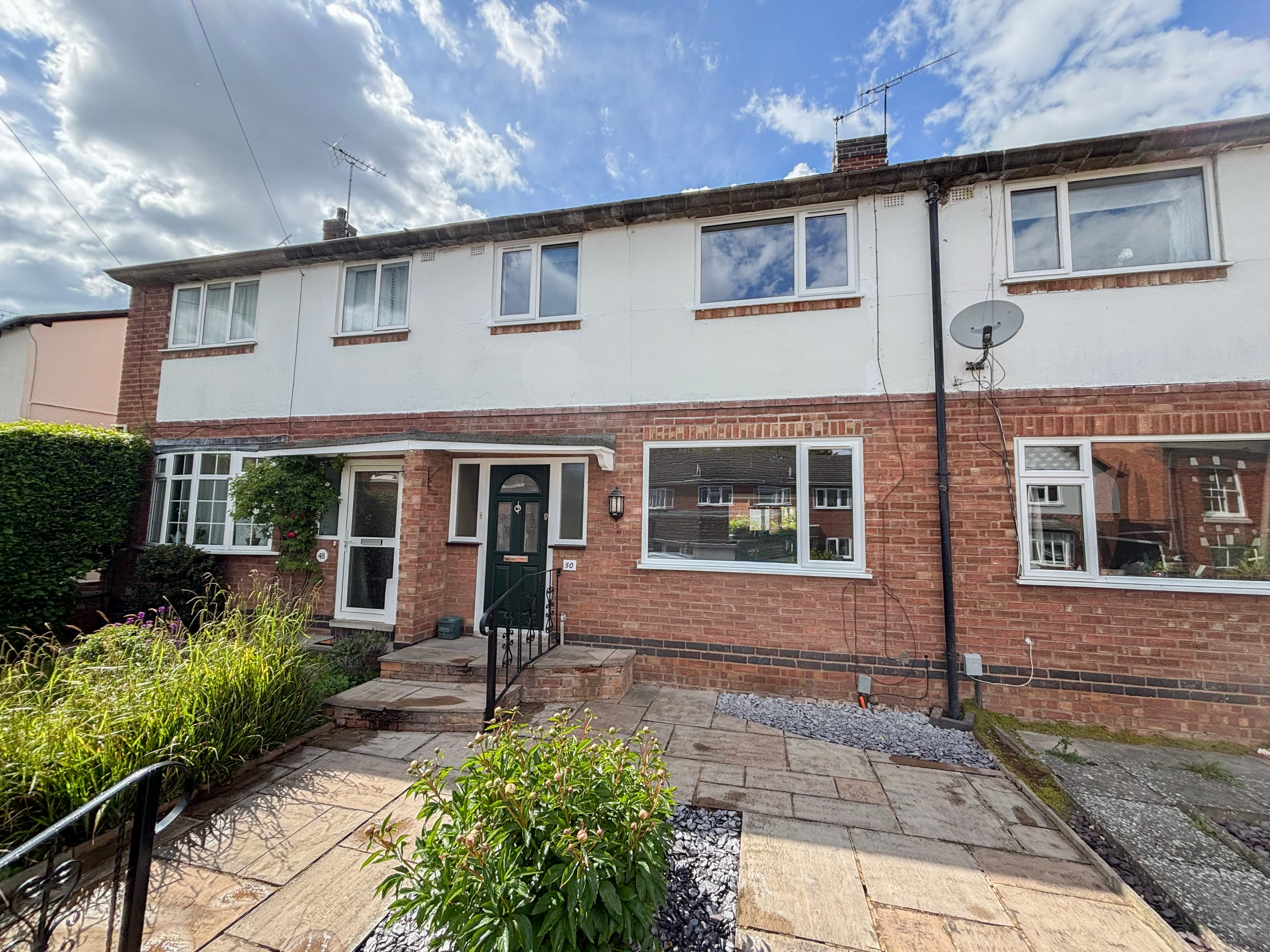 Henry Street, Kenilworth, CV8 - photo 1 of 13