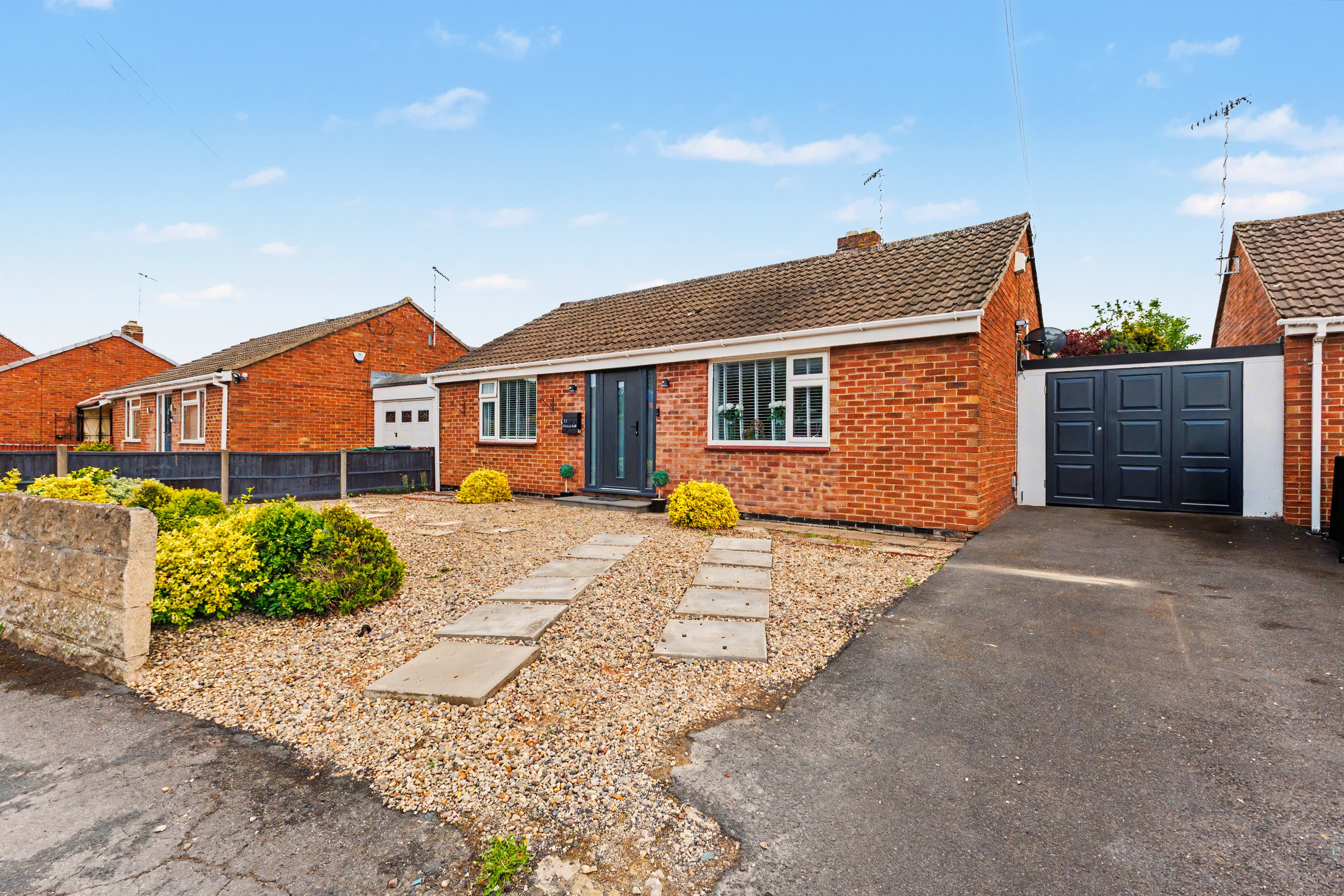 Owletts End, Evesham, WR11 - photo 1 of 18