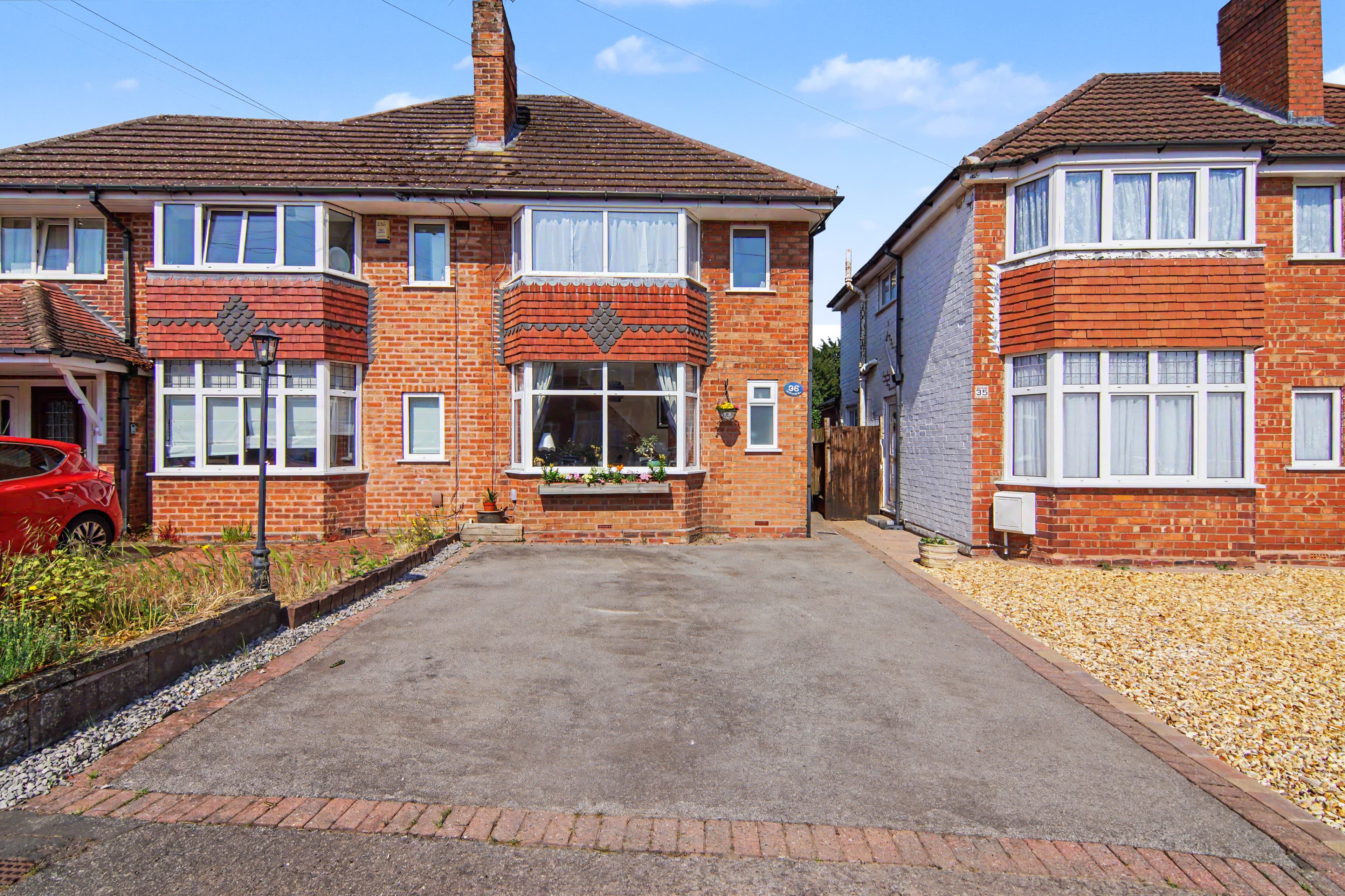 Orchard Avenue, Solihull, B91 - photo 1 of 24