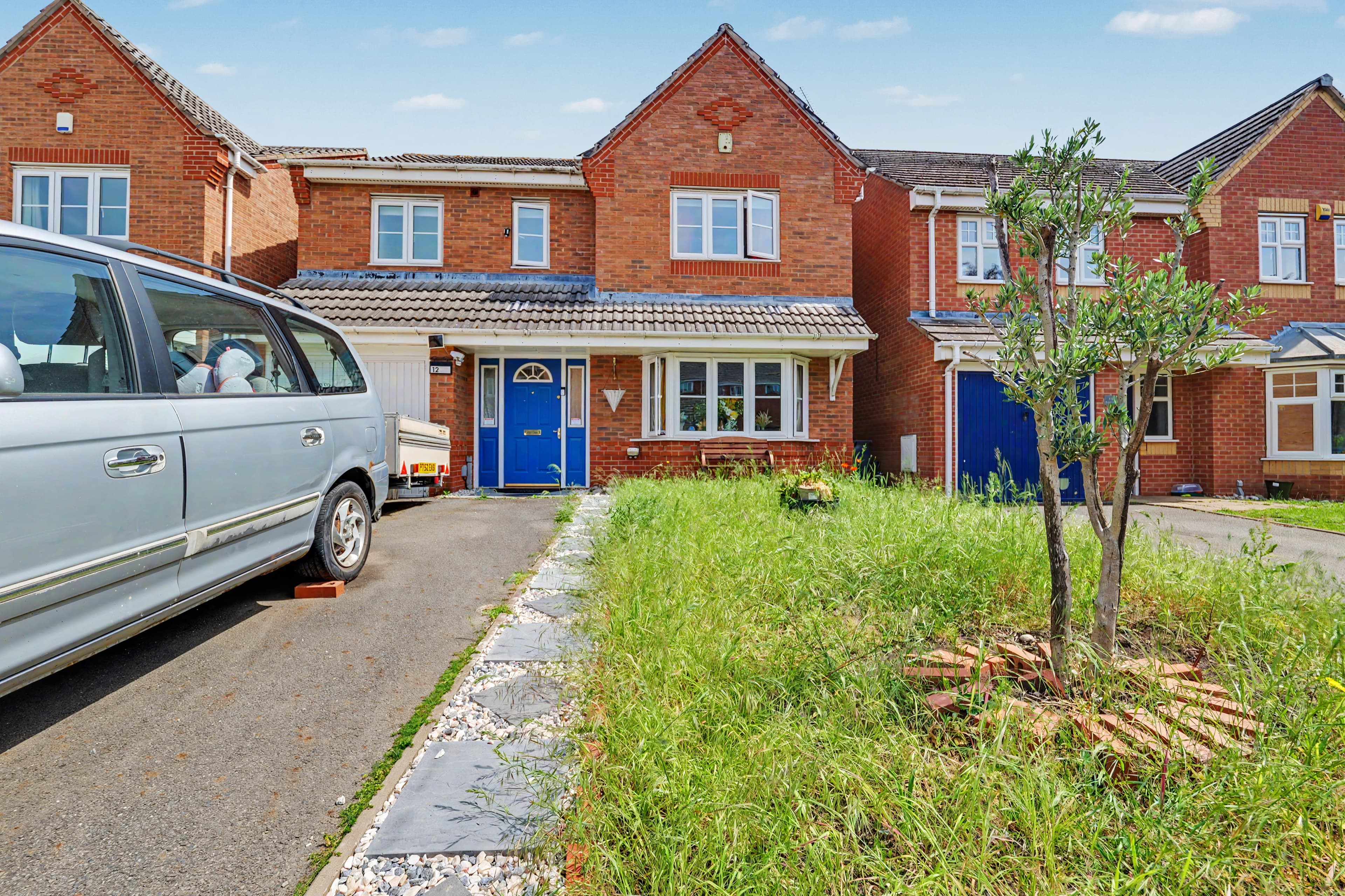Sunflower Drive, Nuneaton, CV10 - photo 1 of 18