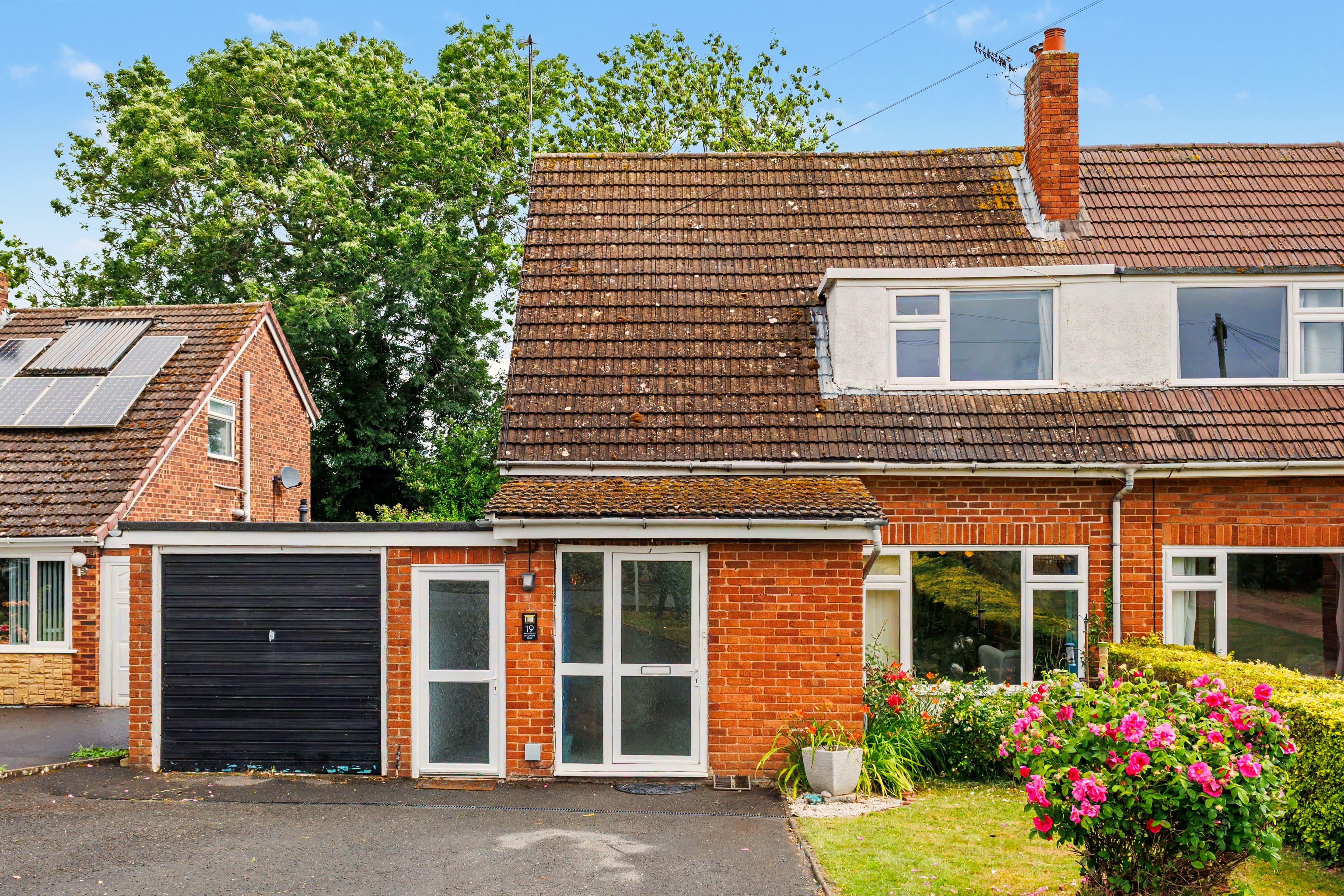 Shrubbery Road, Drakes Broughton, Pershore, WR10 - photo 1 of 21